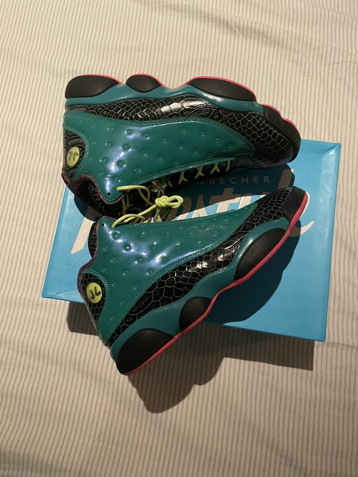 Jordan Brand Jordan 13 Doernbecher Size US 9.5 / EU 42-43 - 3 Thumbnail
