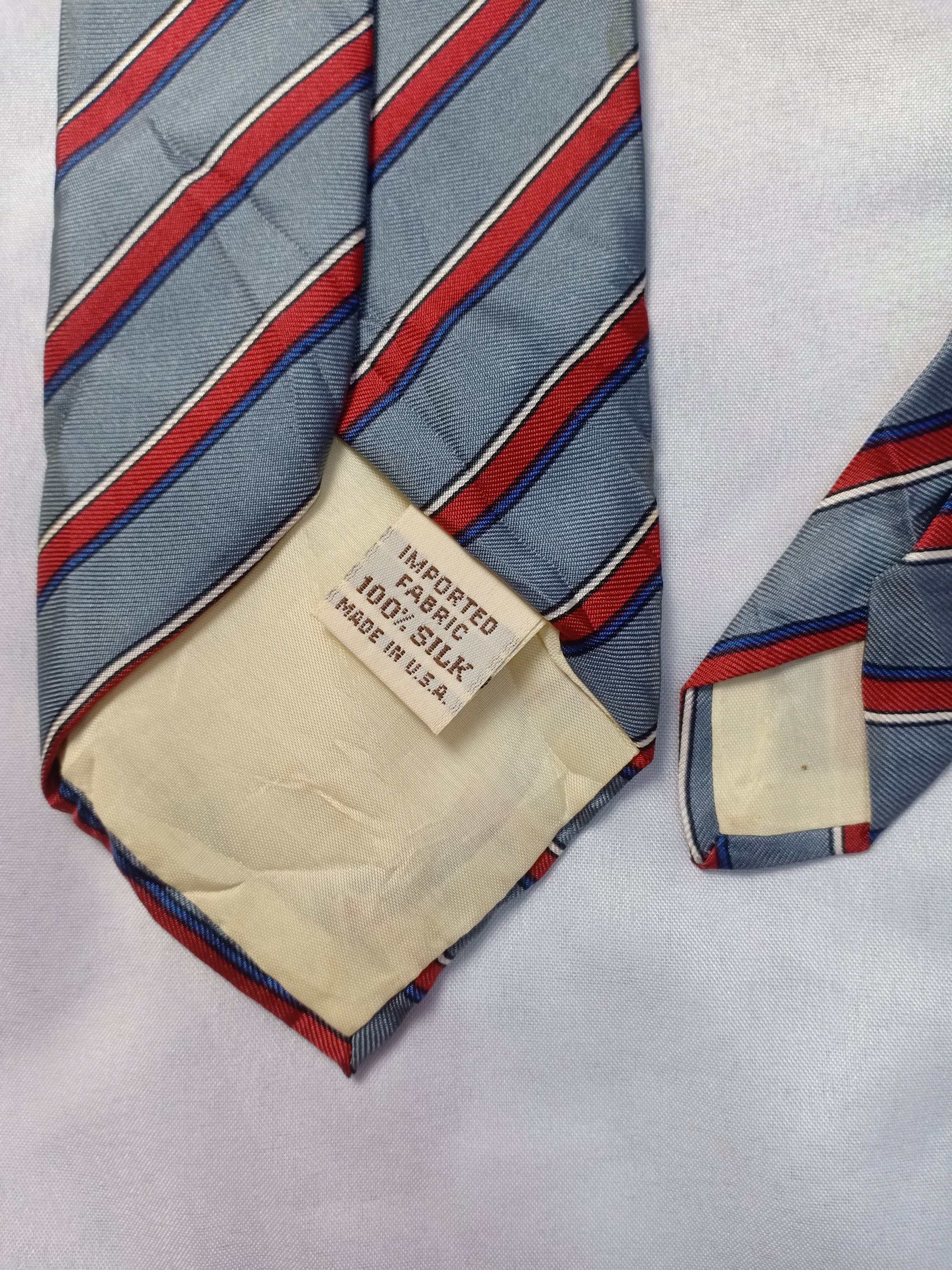 Yves Saint Laurent Vintage Yves Saint Lauren YSL Necktie Stripes Silk USA Size ONE SIZE - 4 Thumbnail