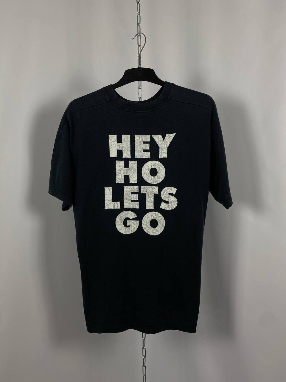 Band Tees Rare 90x Single Stitch Ramones Hey Ho Lets shirts size XL Size US XL / EU 56 / 4 - 5 Thumbnail