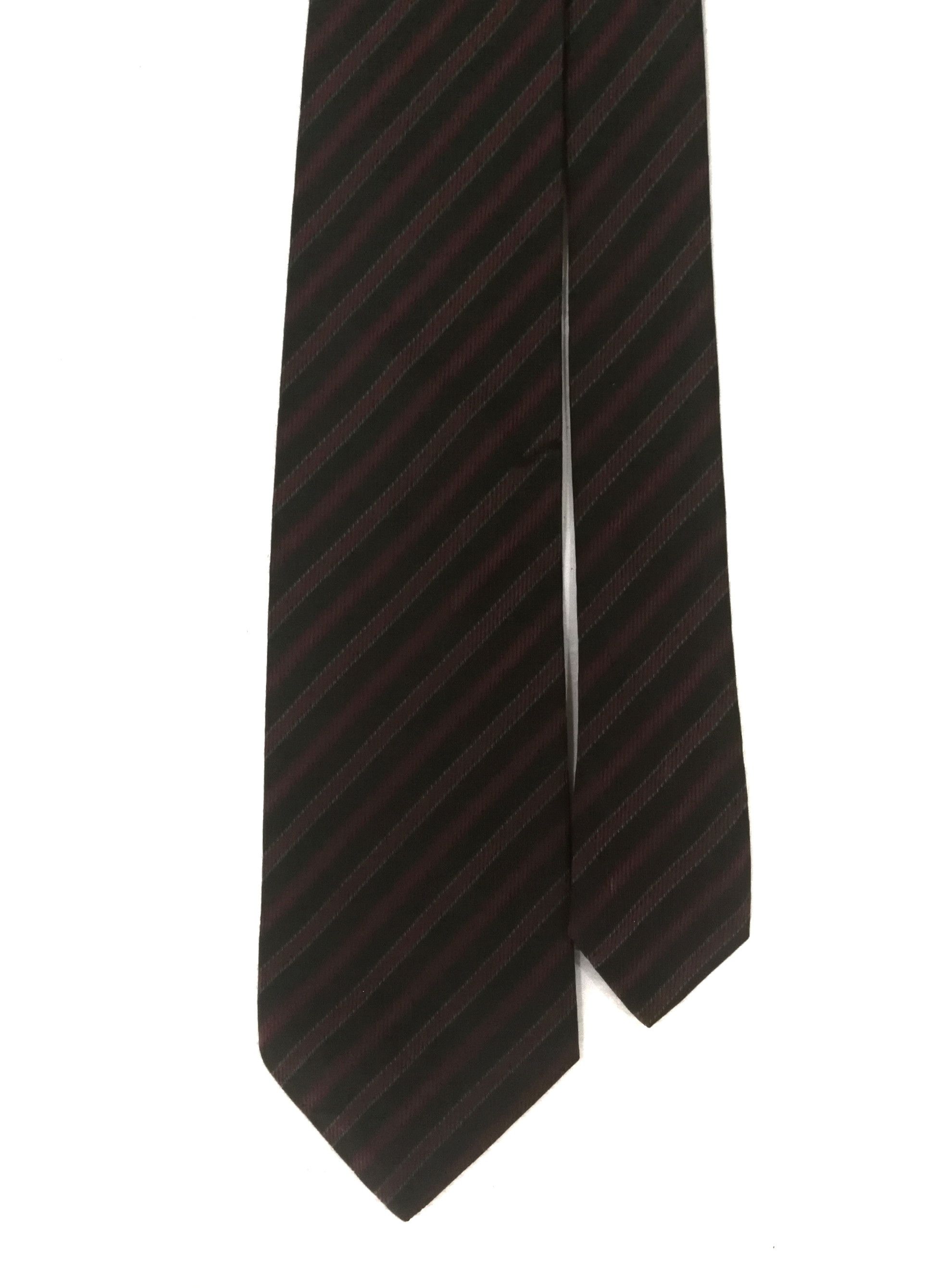 Yves Saint Laurent yves saint laurent silk necktie lexury tie ysl Size ONE SIZE - 2 Thumbnail