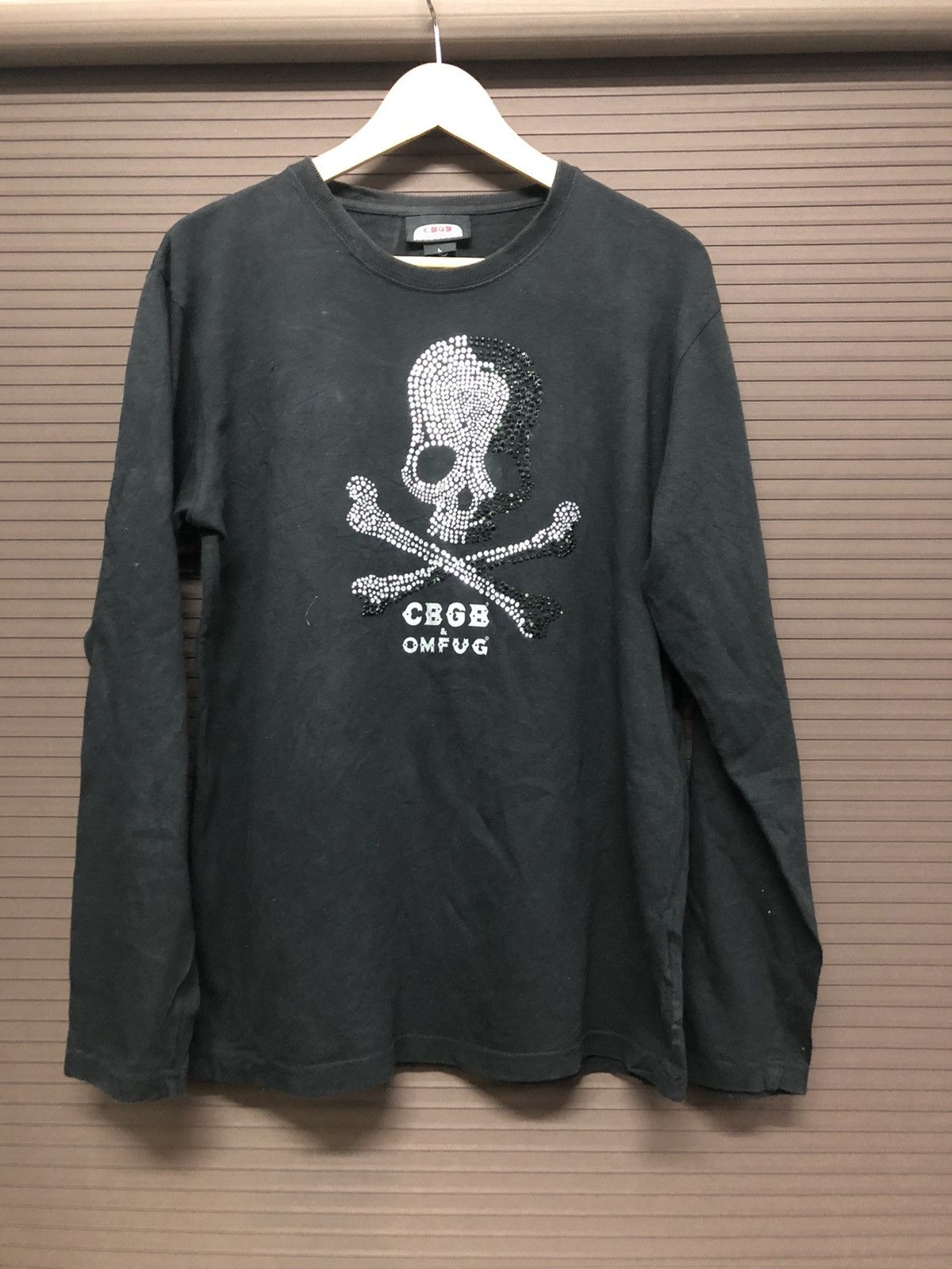 image of Band Tees x Rock T Shirt Cbgb & Omfug Inspired Mastermind Blink Skull Long Sleeve in Black (Size La