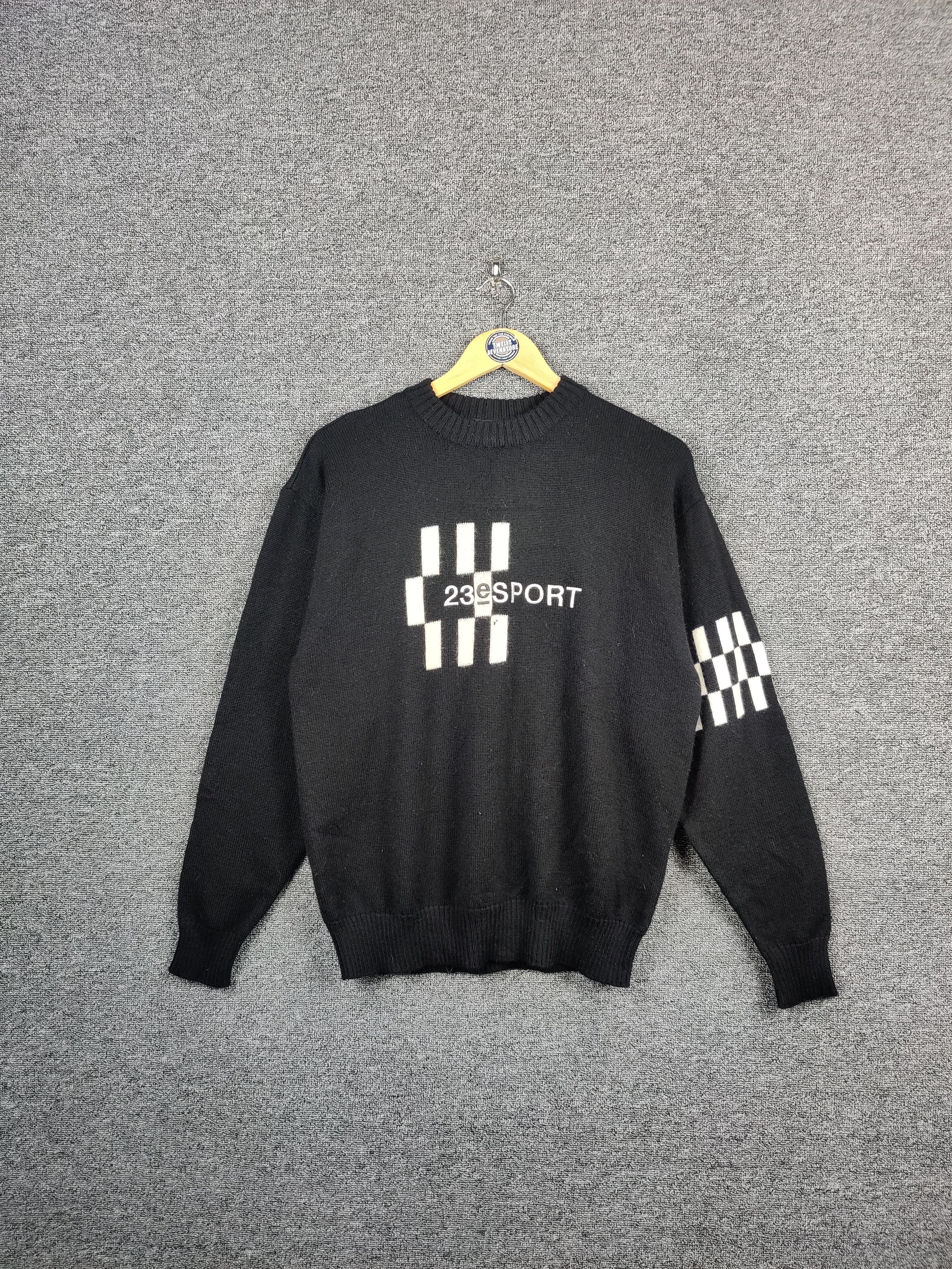 Japanese Brand Vintage 23 Sport Embroidery Knit Sweater Size US L / EU 52-54 / 3 - 1 Thumbnail