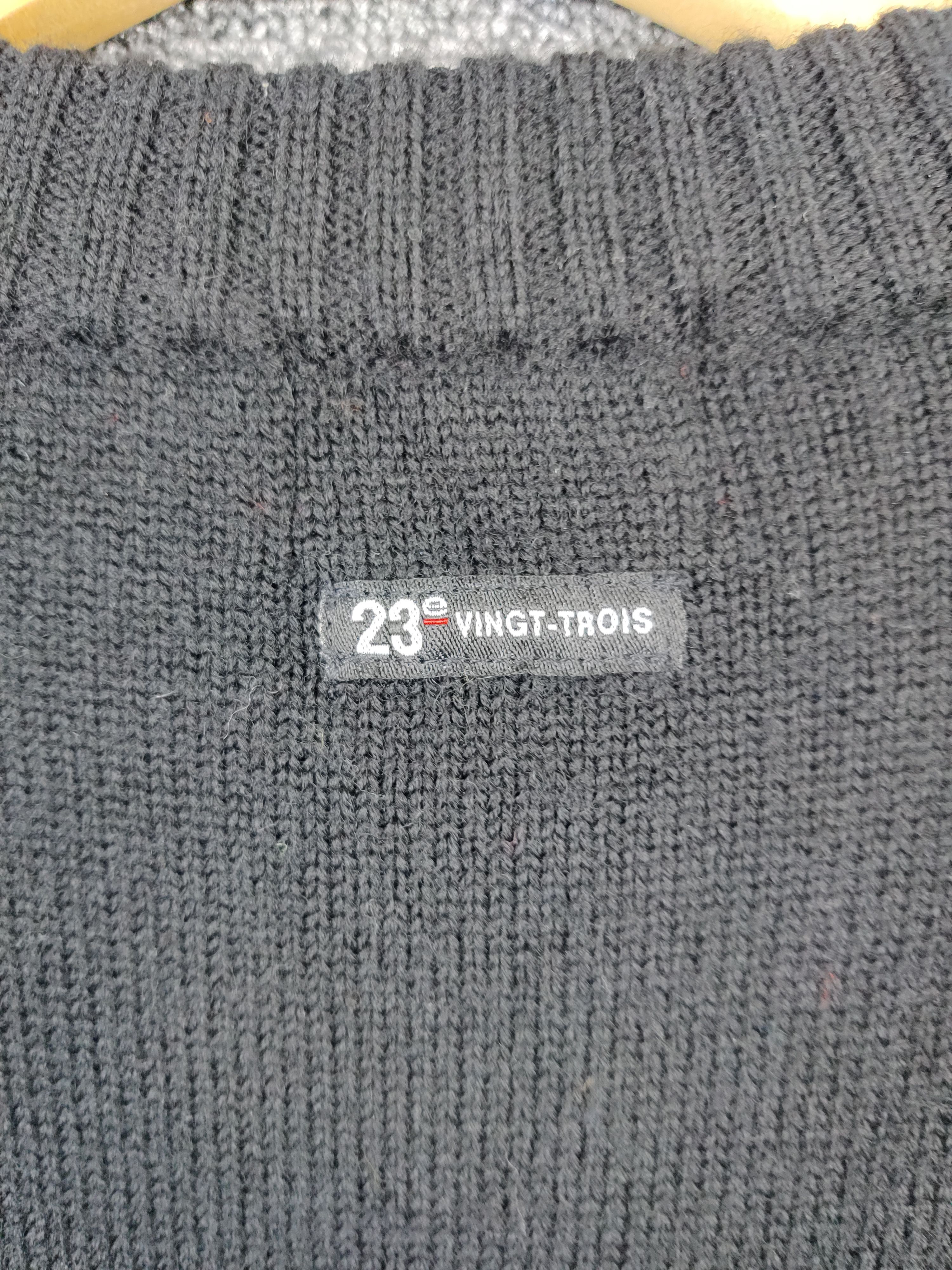 Japanese Brand Vintage 23 Sport Embroidery Knit Sweater Size US L / EU 52-54 / 3 - 11 Thumbnail