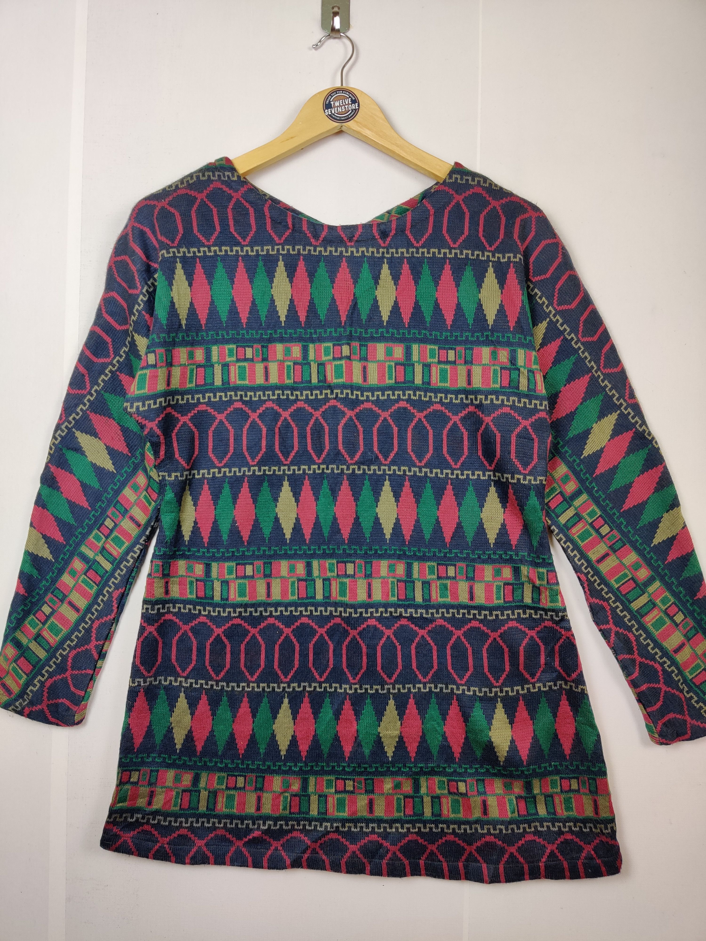 Native Vintage Japanese Brand Knit Sweater Women Native Style Size M / US 6-8 / IT 42-44 - 4 Thumbnail