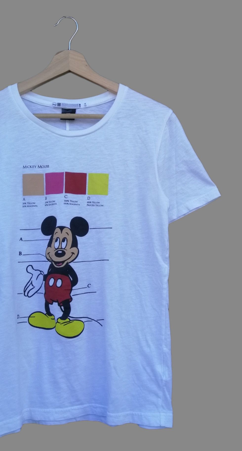 Japanese Brand × Undercover × Uniqlo Uniqlo Undercover X Disney Mickey Mouse White T Shirt Size US M / EU 48-50 / 2 - 8 Thumbnail