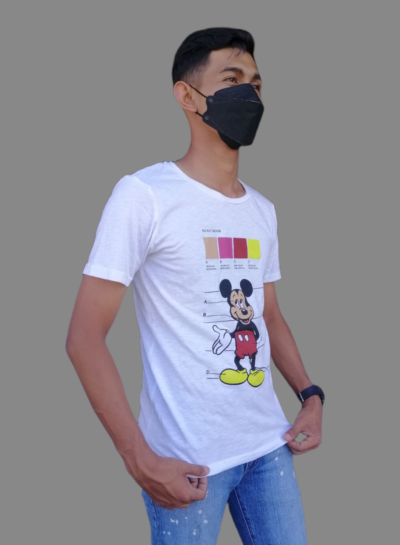 Japanese Brand × Undercover × Uniqlo Uniqlo Undercover X Disney Mickey Mouse White T Shirt Size US M / EU 48-50 / 2 - 3 Thumbnail