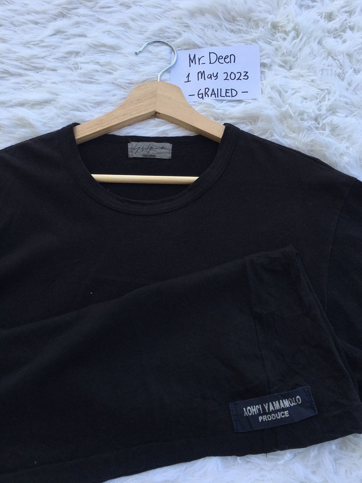 Yohji Yamamoto Rare Plain Black Tshirt By Yohji Yamamoto Produce Size US M / EU 48-50 / 2 - 1 Thumbnail