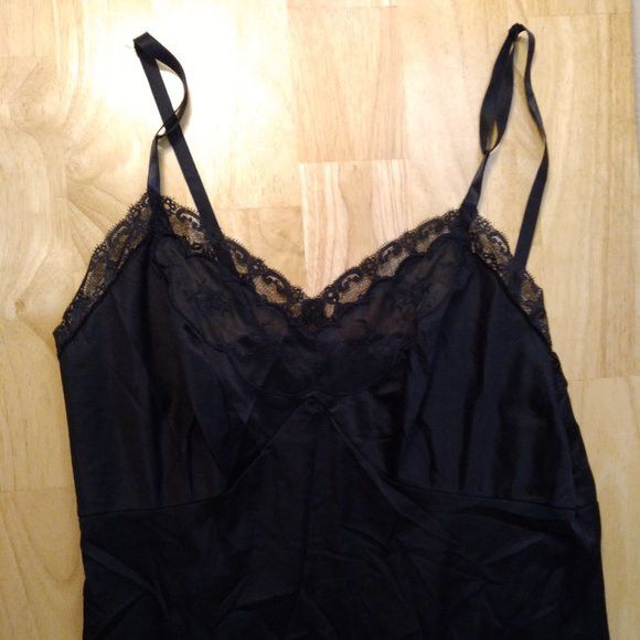 Vintage Vintage Vanity Fair Satin Lace Lingerie Dress Slip Gown Size XS / US 0-2 / IT 36-38 - 2 Thumbnail