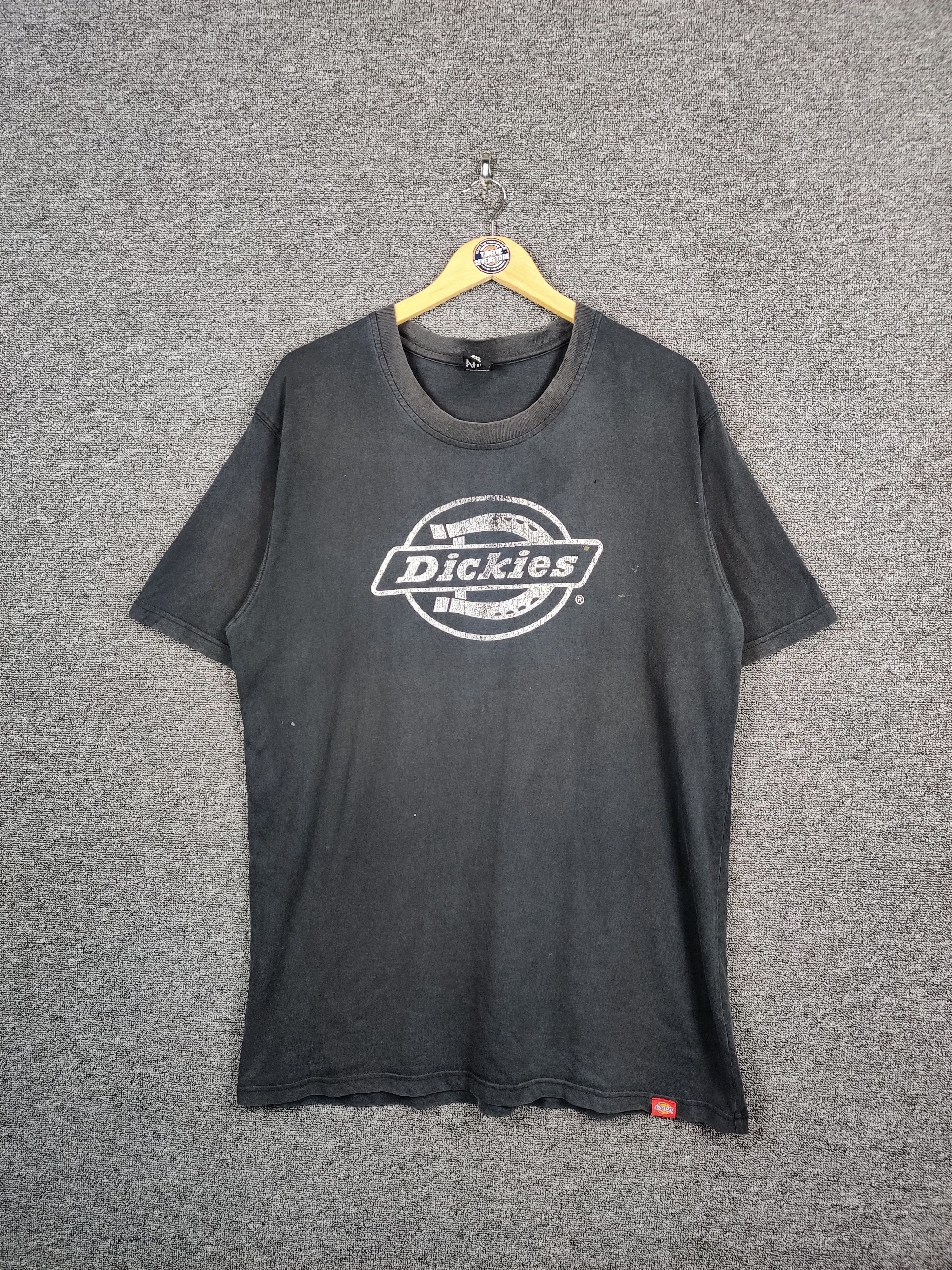 Dickies Vintage Dickies Big Logo Sun Faded Tee Tshirt Size US XXL / EU 58 / 5 - 1 Thumbnail