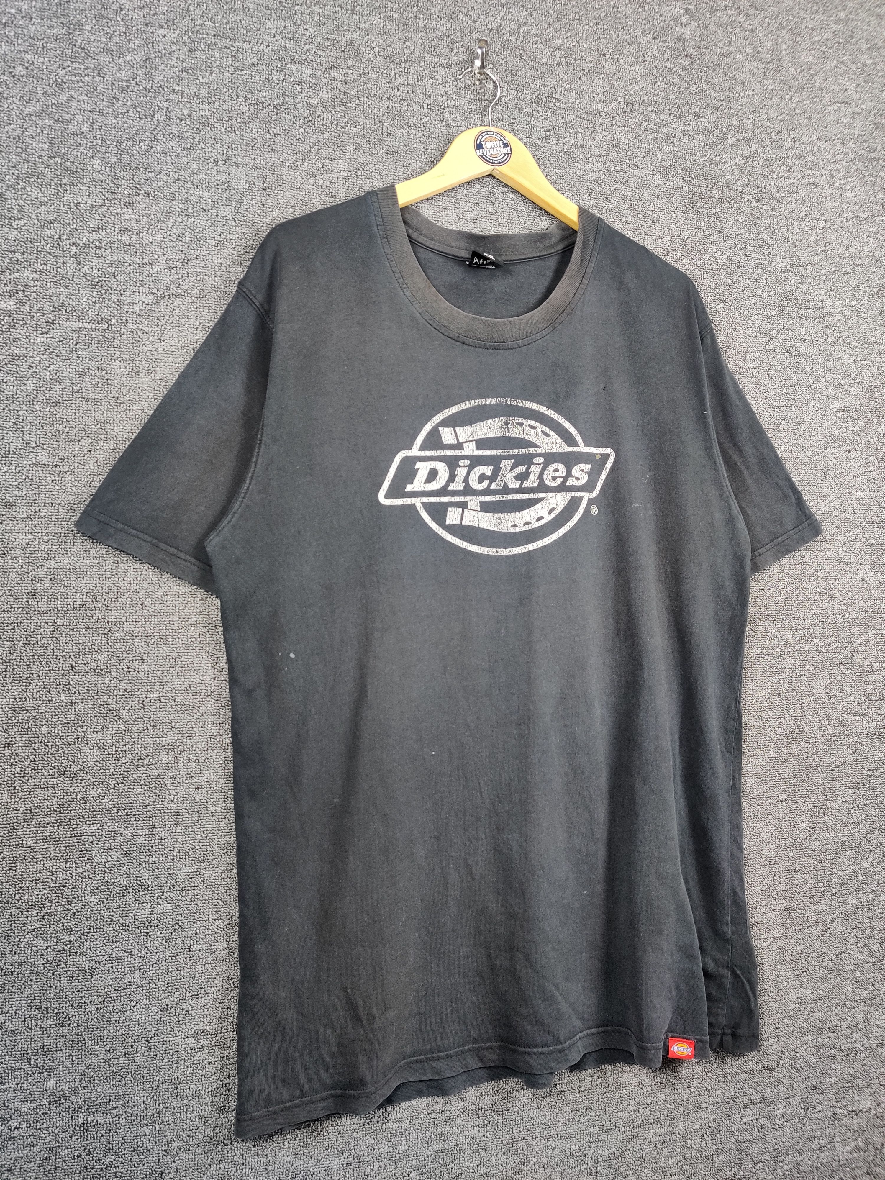 Dickies Vintage Dickies Big Logo Sun Faded Tee Tshirt Size US XXL / EU 58 / 5 - 8 Thumbnail