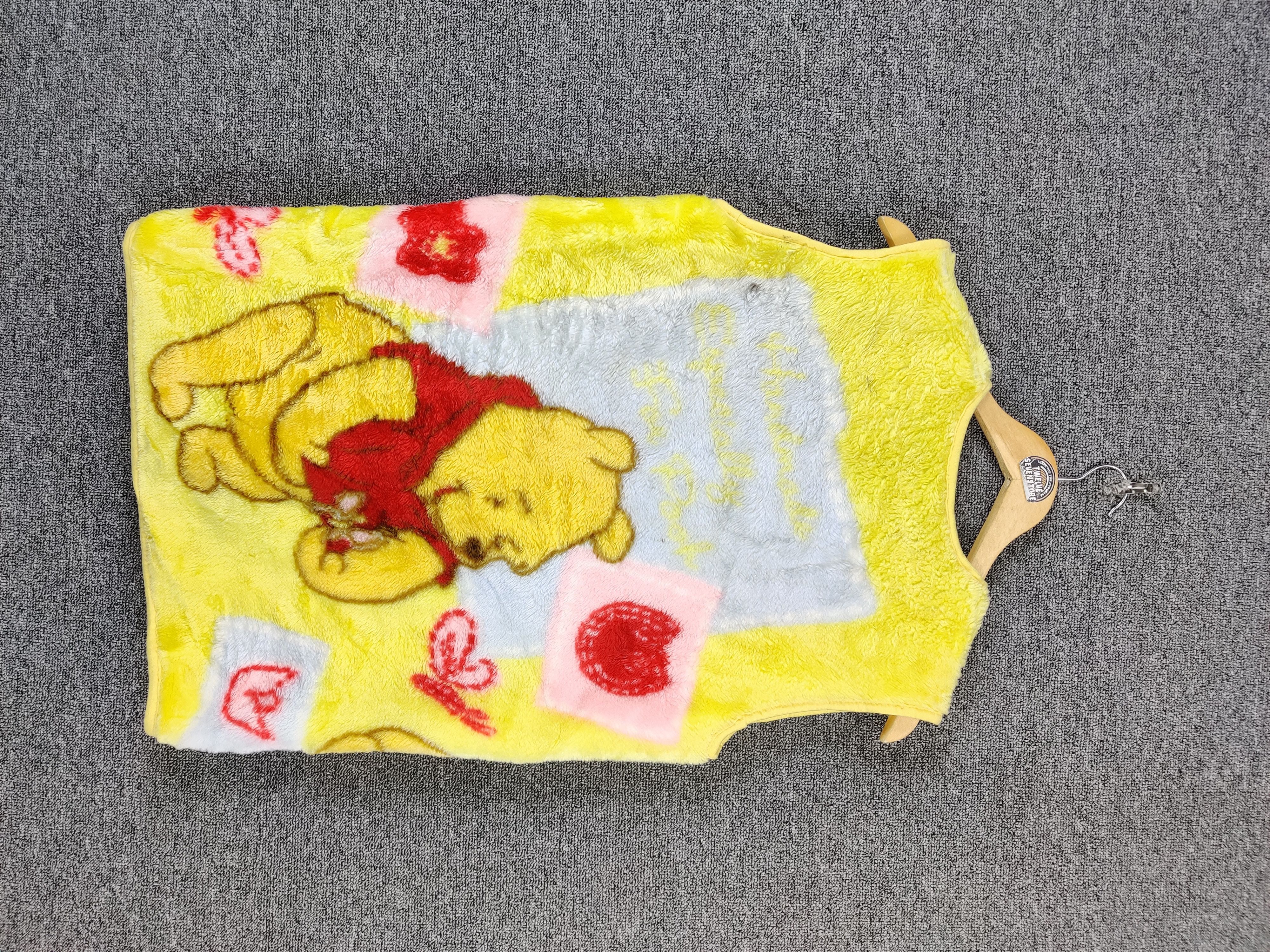 Cartoon Network Vintage Disney Winnie The Pooh Fleece Fullprint Vest Size US M / EU 48-50 / 2 - 3 Thumbnail