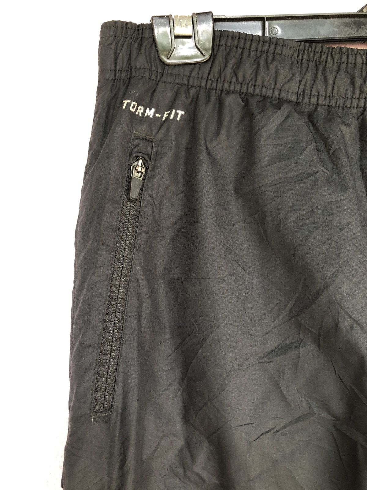 Nike Nike medium Nylons black pants Size US 28 / EU 44 - 4 Thumbnail