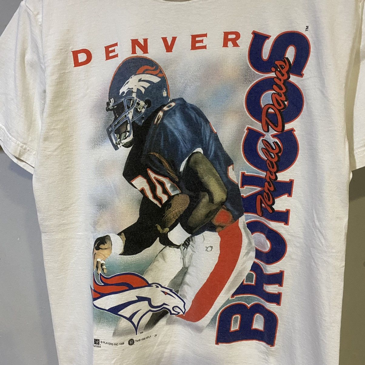 NFL × Vintage VINTAGE 1998‼️Denver Broncos NFL Terrell Davis Player Tee Size US M / EU 48-50 / 2 - 3 Thumbnail