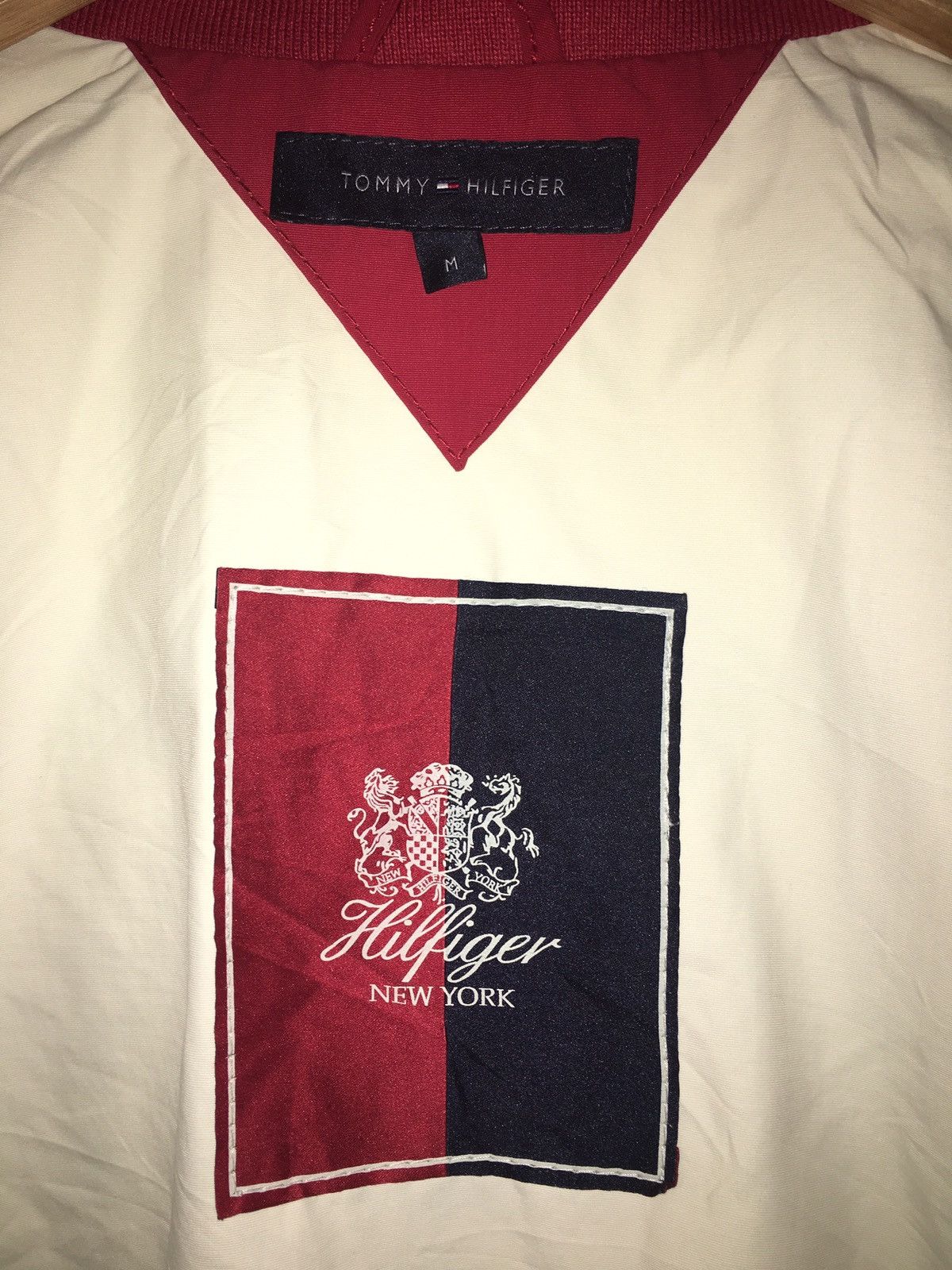 Tommy Hilfiger Vintage Tommy Hilfiger jackets nice design Size US M / EU 48-50 / 2 - 5 Thumbnail