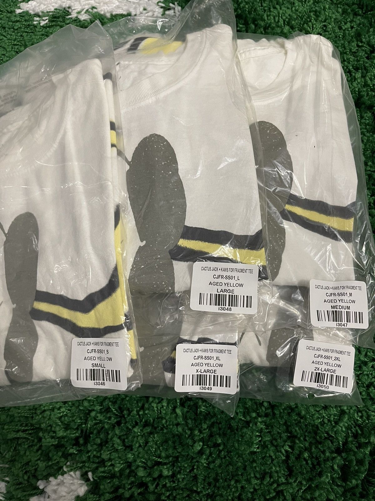 Fragment Design × Kaws × Travis Scott Travis Scott x Kaws x Fragment Tee Size US XXL / EU 58 / 5 - 3 Thumbnail