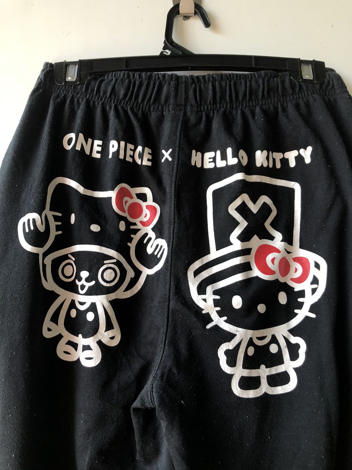 One Piece One piece x Hello kitty sleep pants black design Size 27" / US 4 / IT 40 - 4 Thumbnail