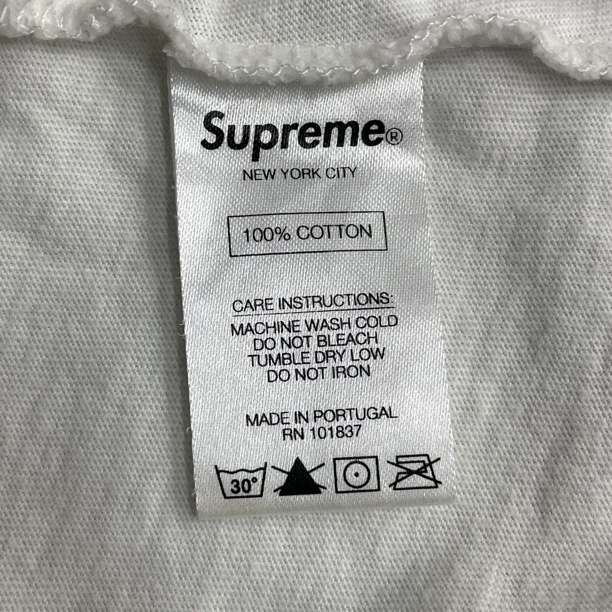 Supreme × Vintage Designer Supreme Intarsia Script Neon Green Crew Neck Tshirt Size US XL / EU 56 / 4 - 9 Thumbnail
