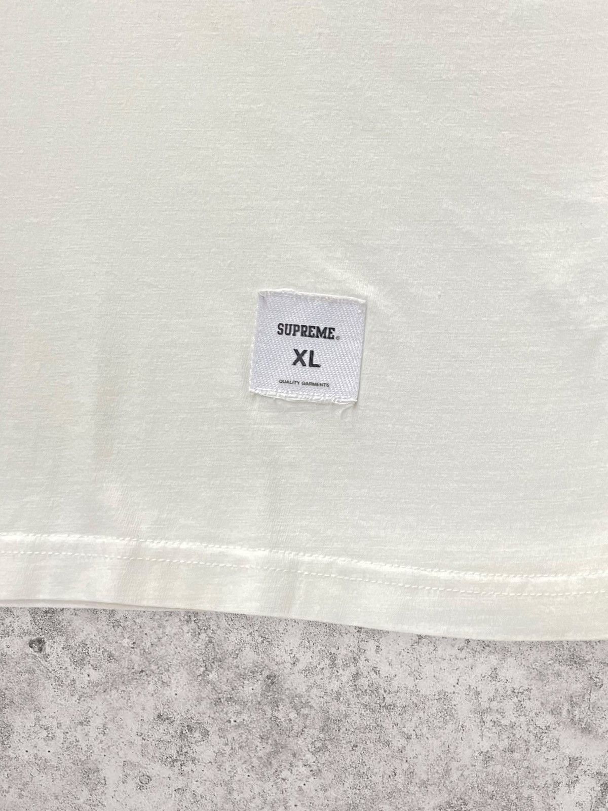 Supreme × Vintage Designer Supreme Intarsia Script Neon Green Crew Neck Tshirt Size US XL / EU 56 / 4 - 4 Thumbnail