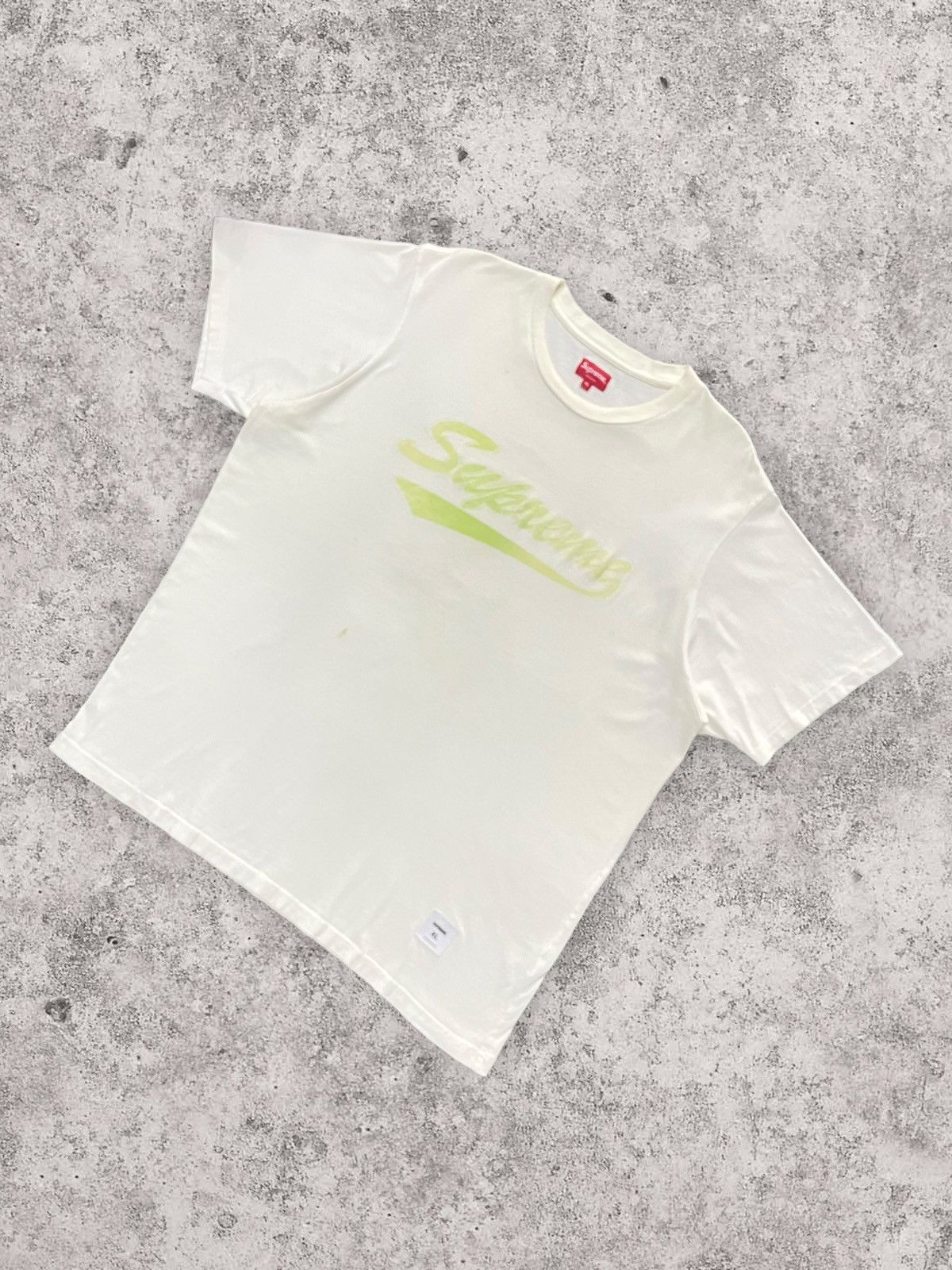 Supreme × Vintage Designer Supreme Intarsia Script Neon Green Crew Neck Tshirt Size US XL / EU 56 / 4 - 2 Thumbnail