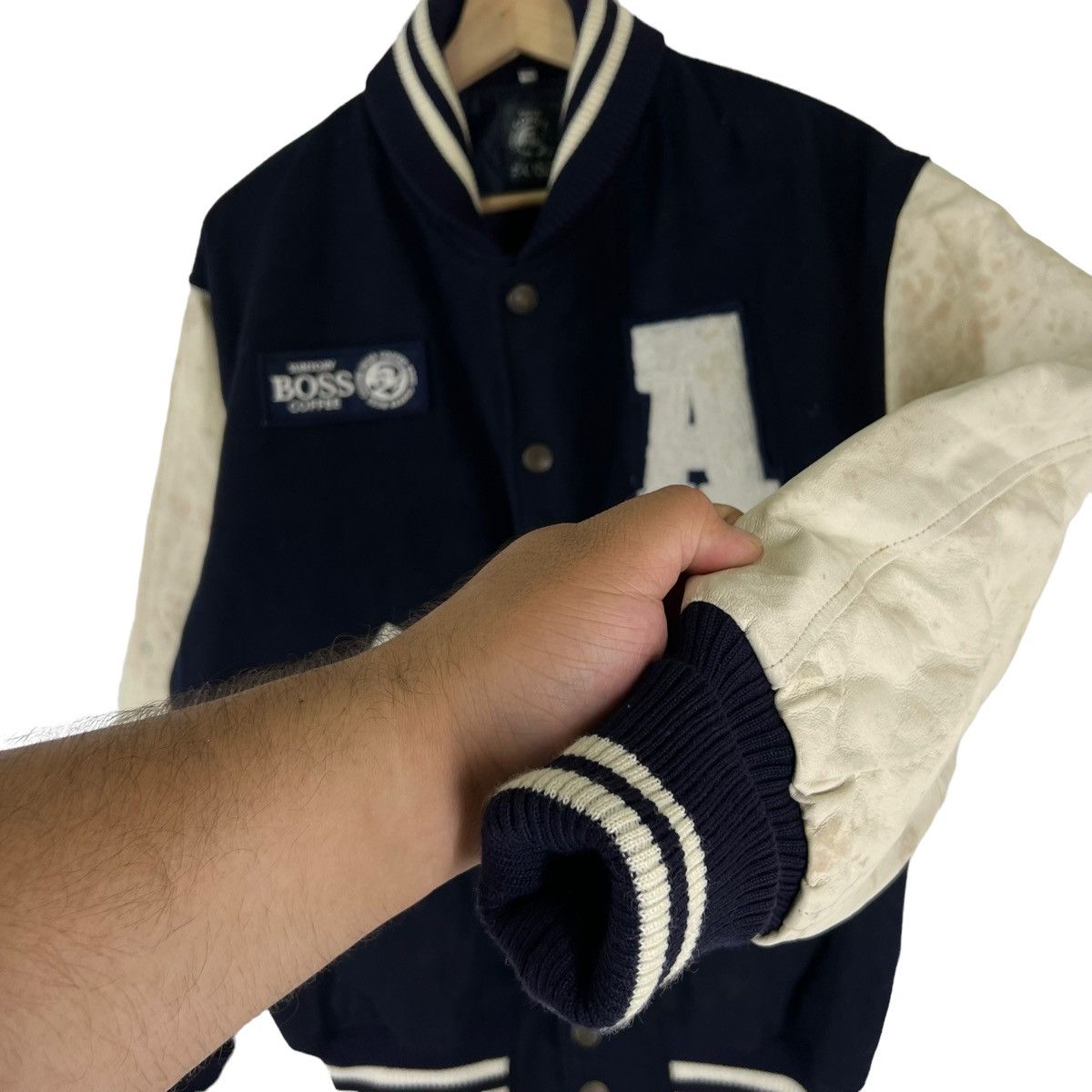 Japanese Brand VINTAGE VARSITY JACKET LEATHER HANDLING SUNTORY COFFEE BOSS Size US M / EU 48-50 / 2 - 7 Thumbnail
