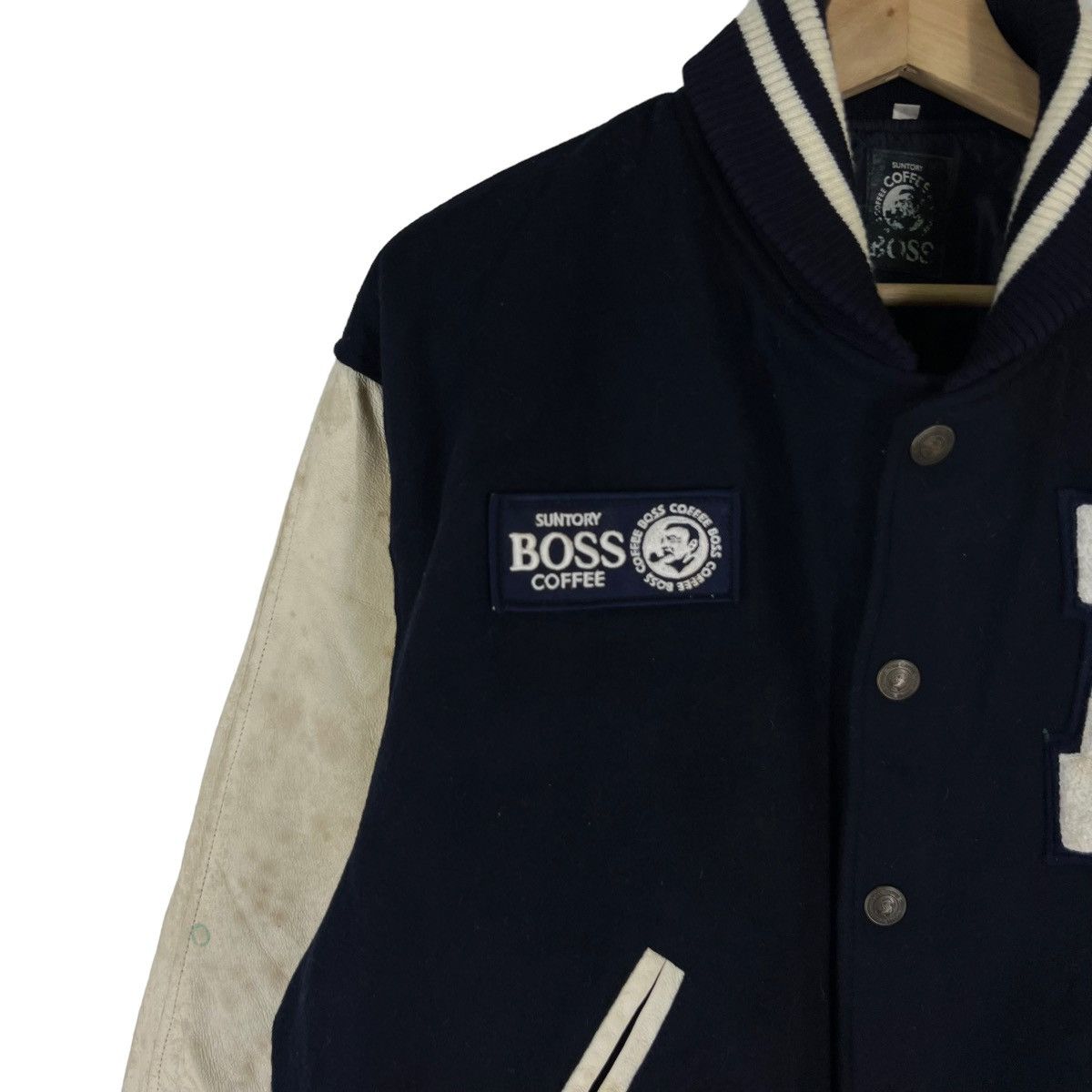 Japanese Brand VINTAGE VARSITY JACKET LEATHER HANDLING SUNTORY COFFEE BOSS Size US M / EU 48-50 / 2 - 3 Thumbnail