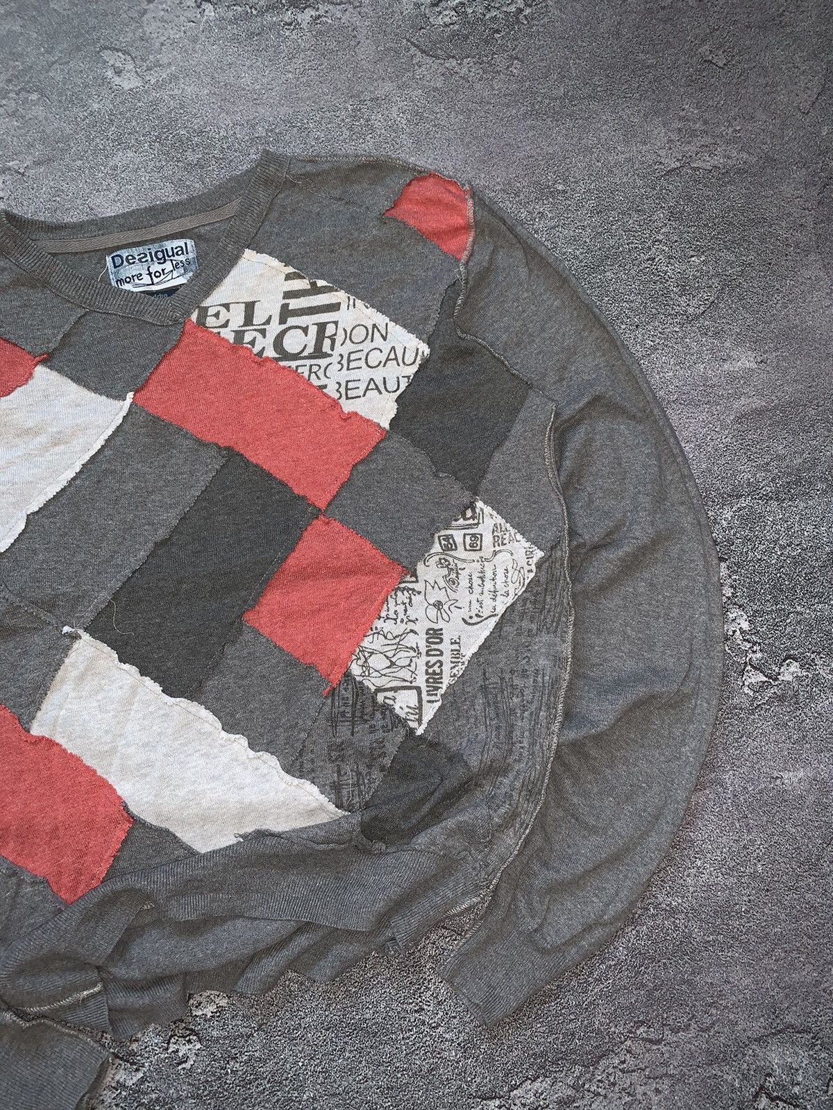 Designer × Vintage Desigual M patchwork sweater knit wear pullover raglan vneck Size US M / EU 48-50 / 2 - 4 Thumbnail