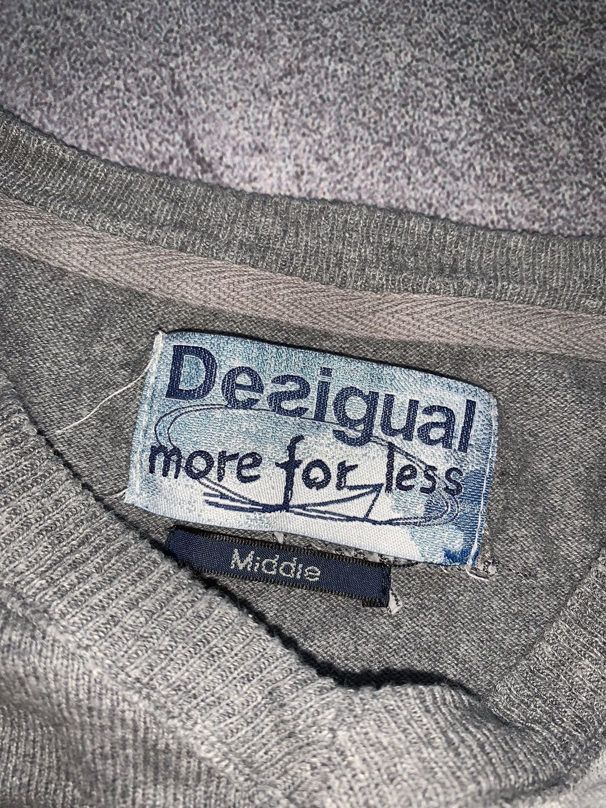 Designer × Vintage Desigual M patchwork sweater knit wear pullover raglan vneck Size US M / EU 48-50 / 2 - 5 Thumbnail