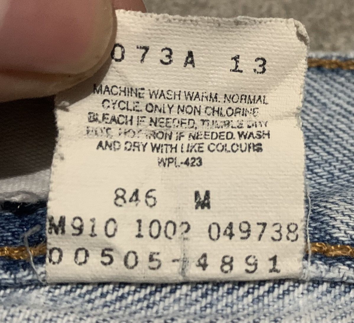 Levi's Vintage Levis 505 Regular Light Wash Jeans Distressed Size US 32 / EU 48 - 19 Thumbnail