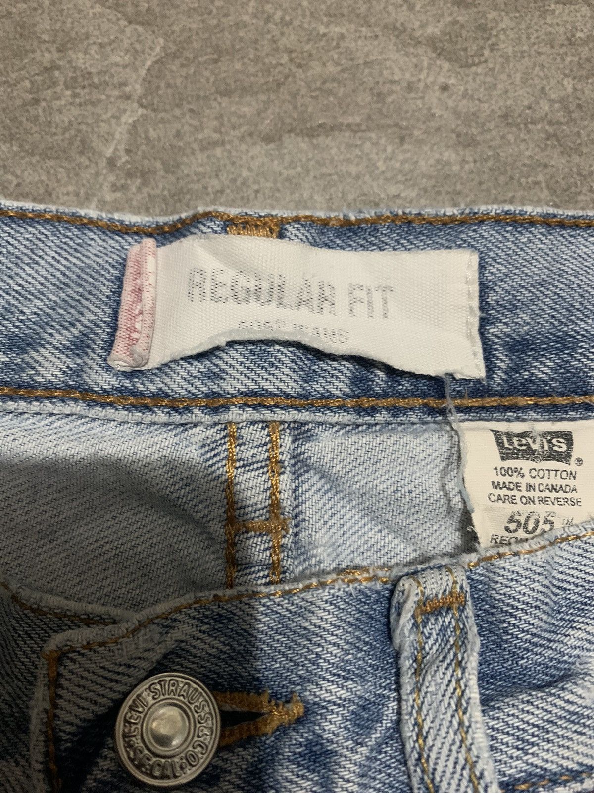 Levi's Vintage Levis 505 Regular Light Wash Jeans Distressed Size US 32 / EU 48 - 17 Thumbnail