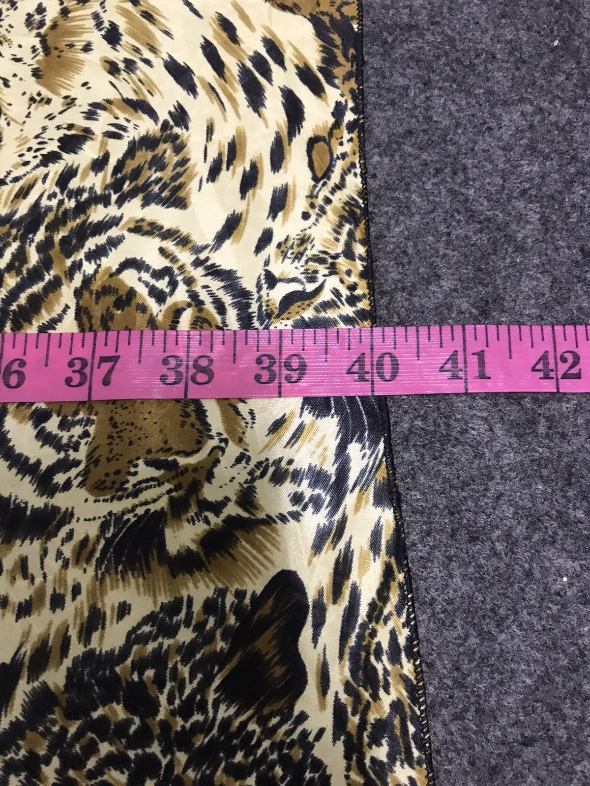 Japanese Brand Vintage Big Cats Tiger Animal Full Printed Motif Size ONE SIZE - 5 Thumbnail