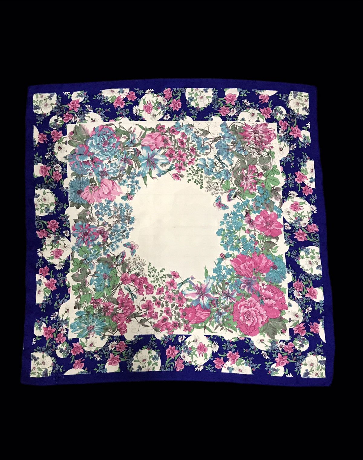 Vintage Vintage 90s Patricia Paris Silk Scarf Baroque Nice Design Size ONE SIZE - 1 Thumbnail