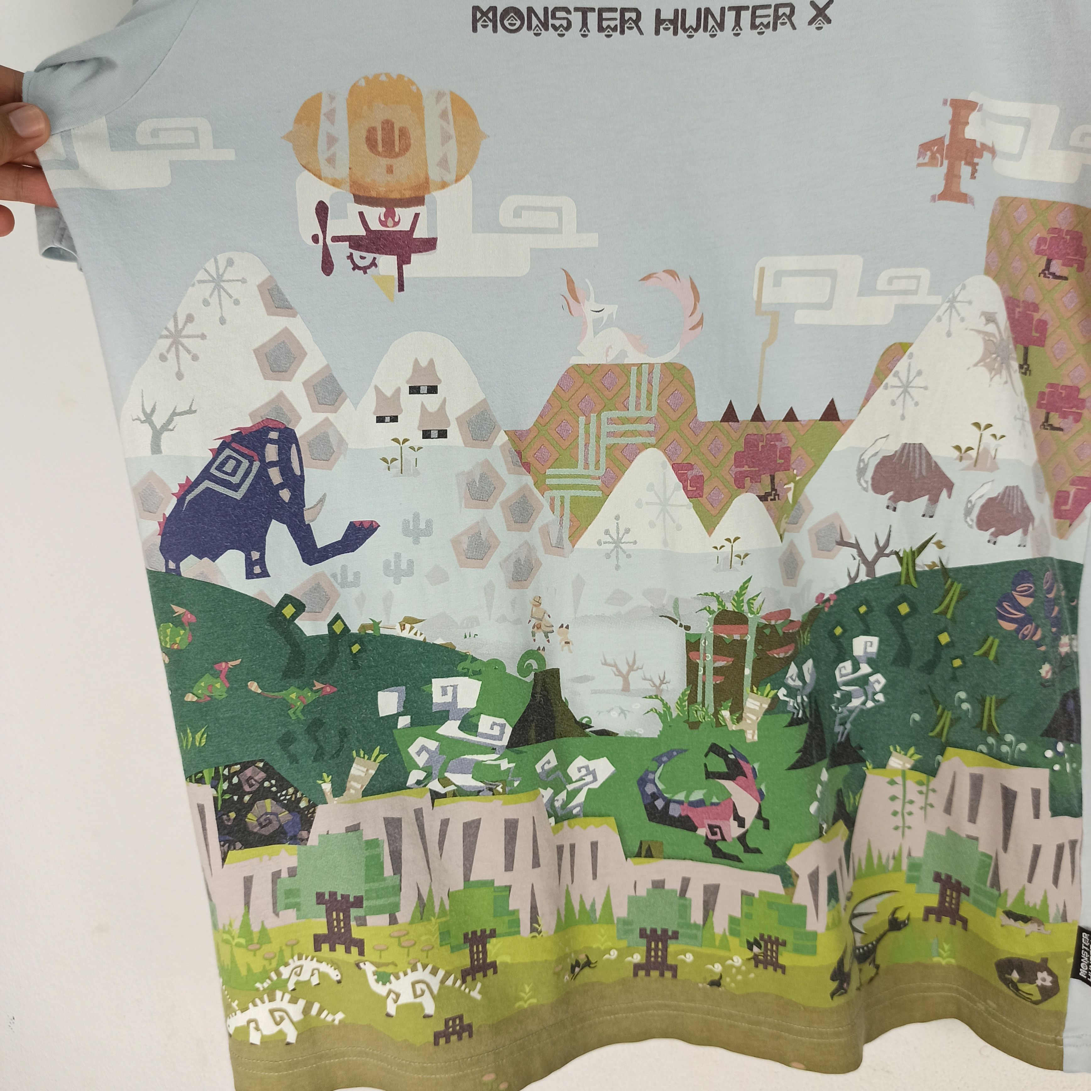 Cartoon Network Monster Hunter X Full Print T-shirt by Uniqlo Size US L / EU 52-54 / 3 - 4 Thumbnail