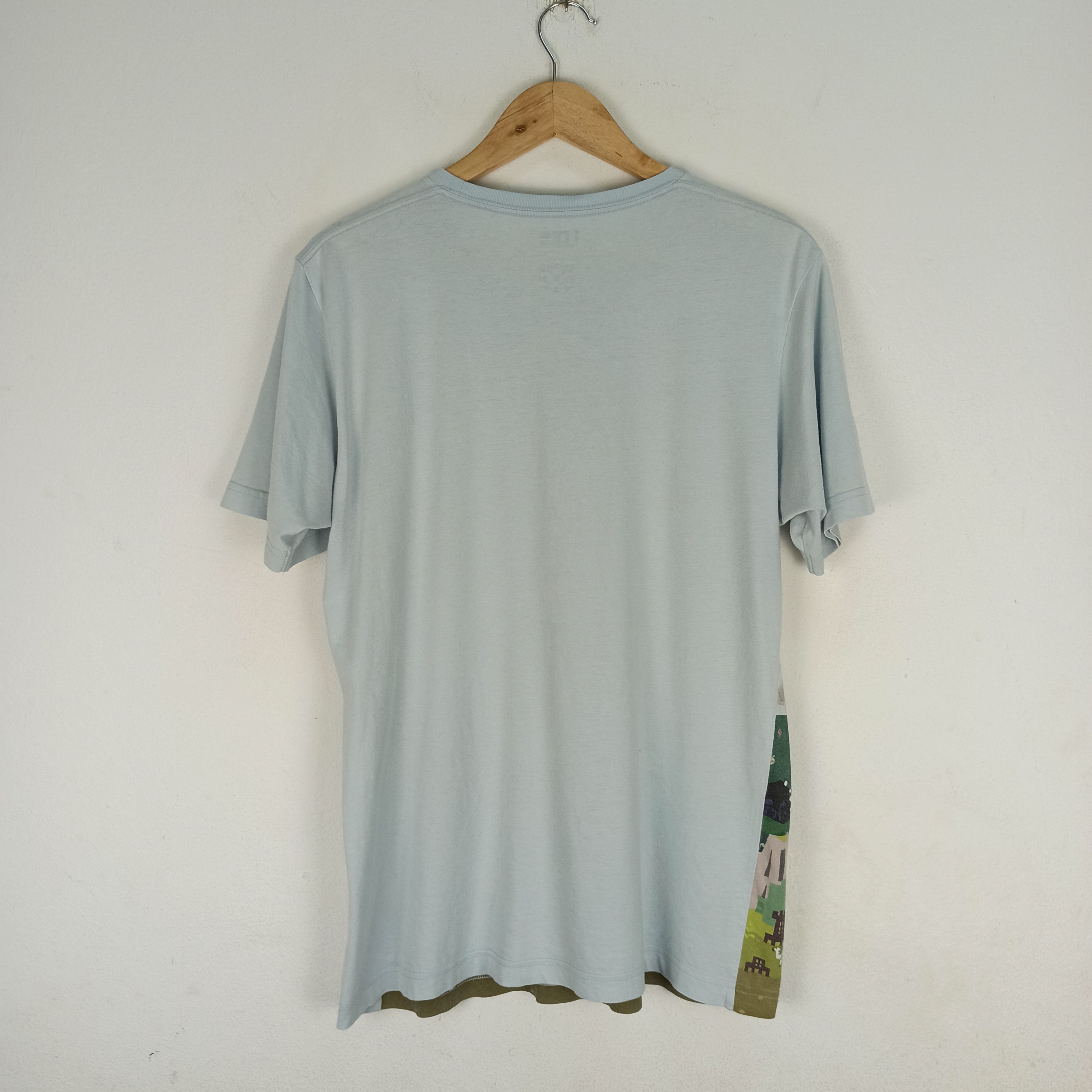 Cartoon Network Monster Hunter X Full Print T-shirt by Uniqlo Size US L / EU 52-54 / 3 - 6 Thumbnail