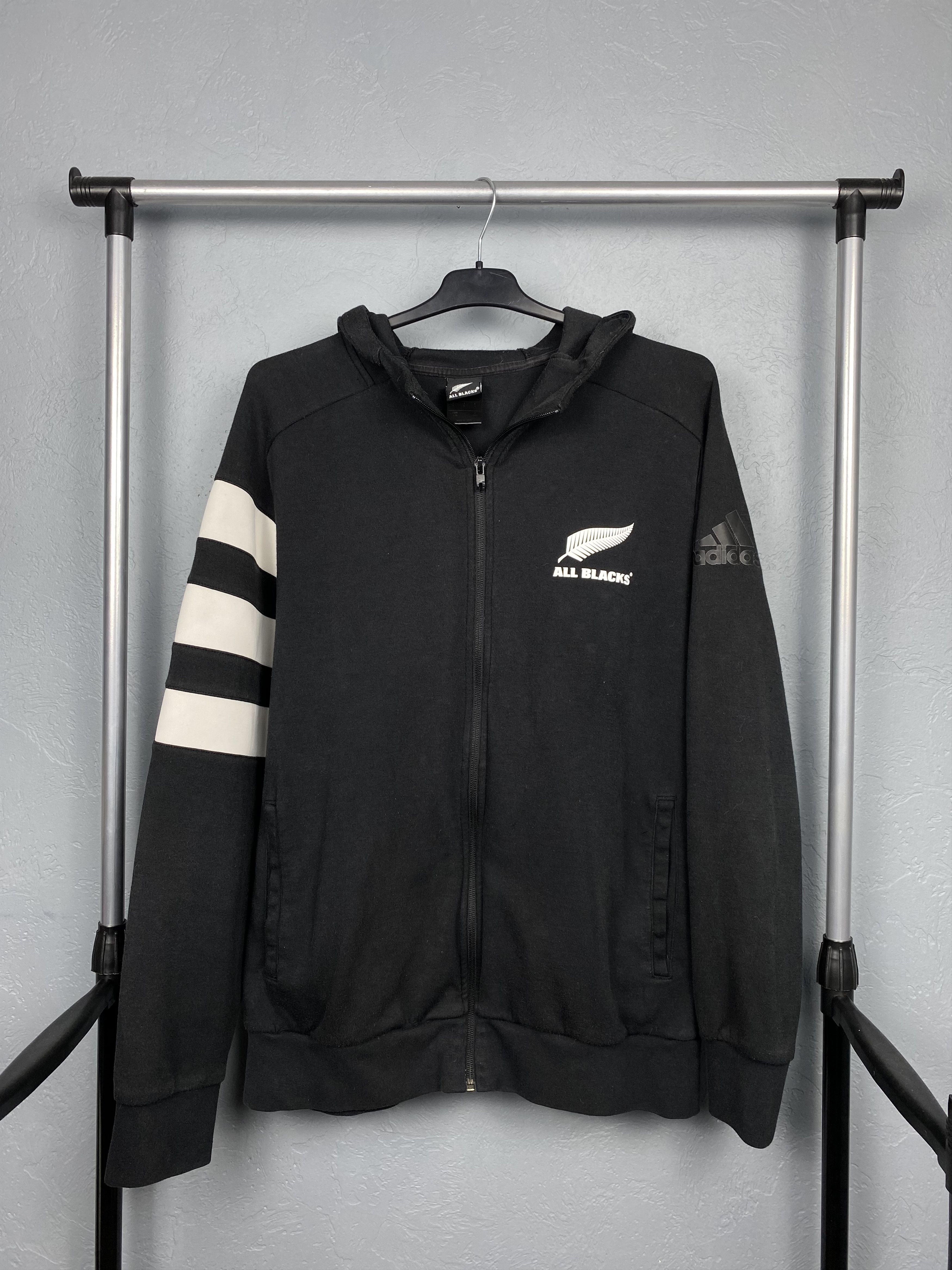 Adidas × All Blacks × Vintage Adidas All Black Mens Rugby Hoodie Jersey T-Shirt Tee Size US L / EU 52-54 / 3 - 1 Thumbnail