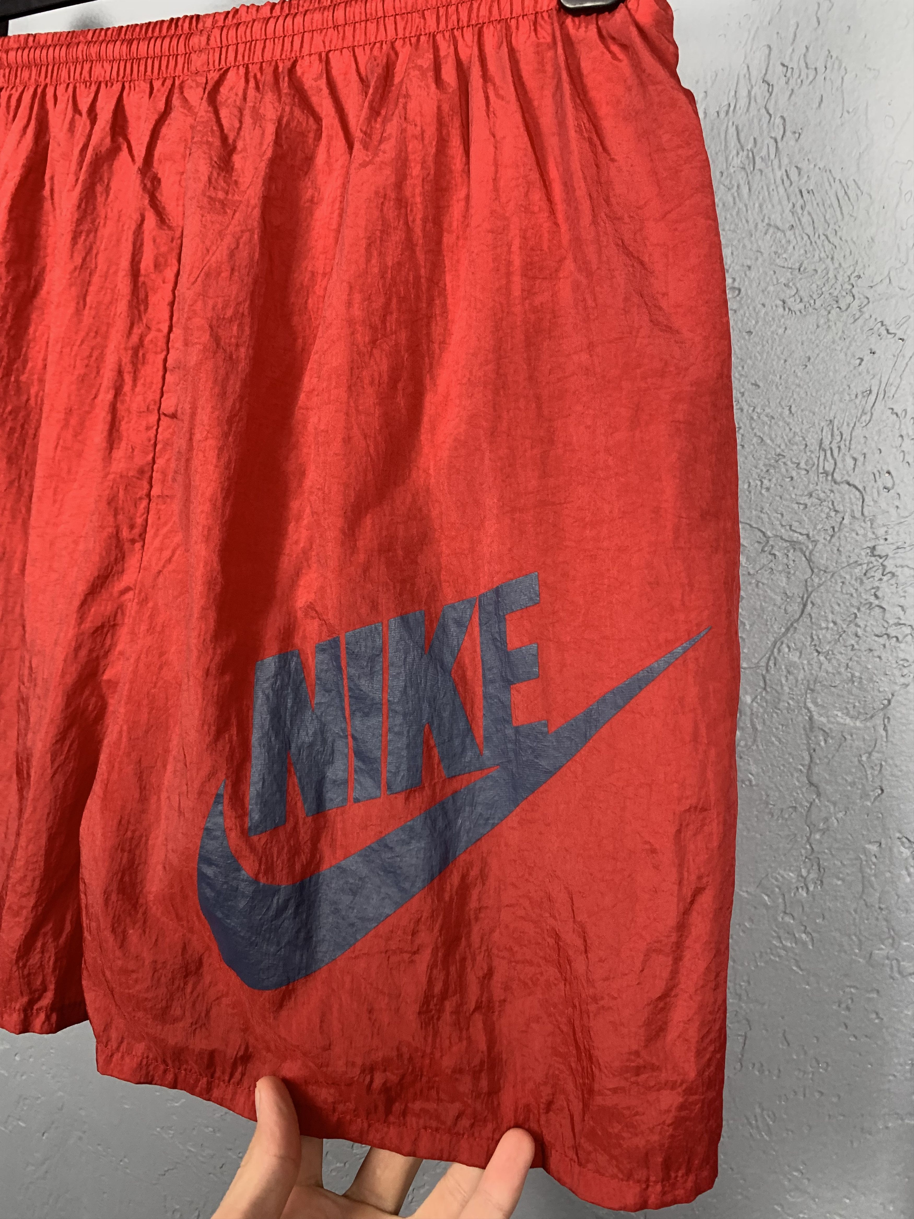 Nike × Vintage Nike 90s Vintage Nylon Mens Shorts Big Swoosh Size US 32 / EU 48 - 2 Thumbnail