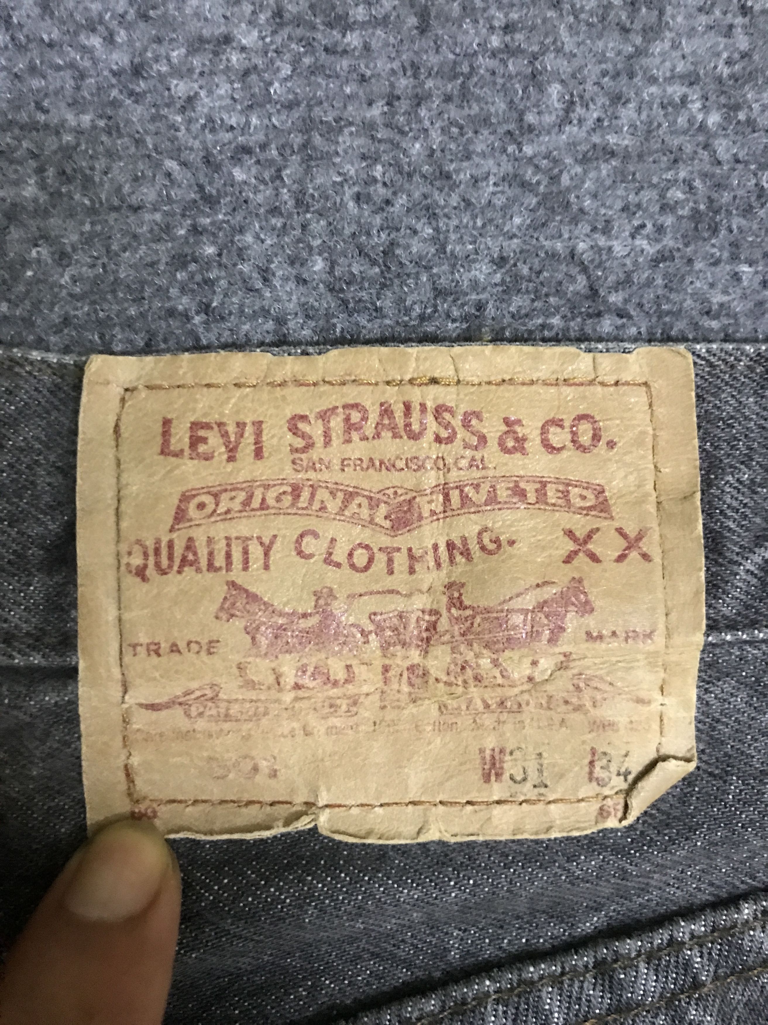 Levi's VLEV127-Vintage Levis 501 Black Distressed Jeans Size US 30 / EU 46 - 13 Thumbnail