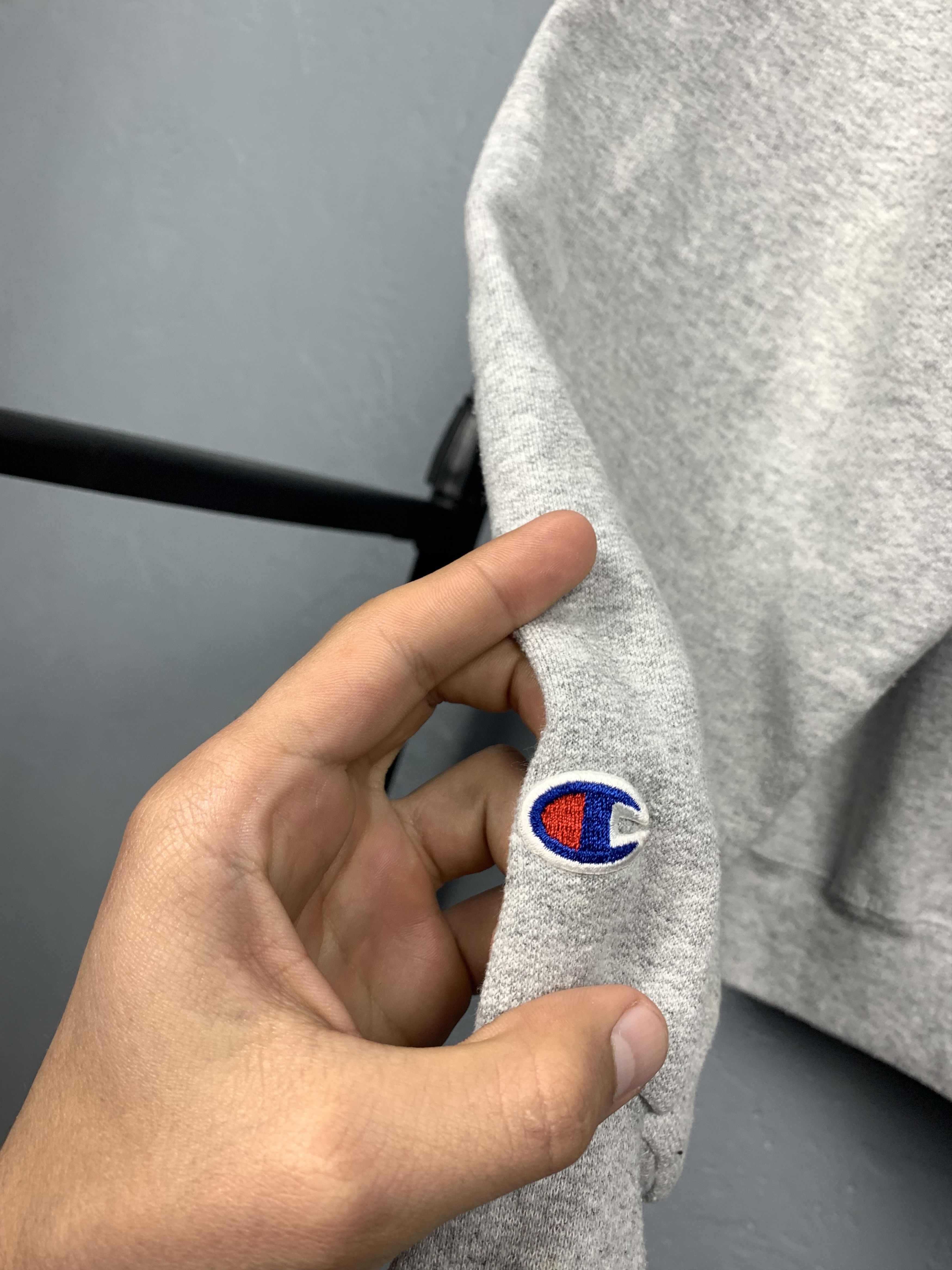 Champion Champion Vintage Mens Sweatshirt Size US XL / EU 56 / 4 - 7 Thumbnail