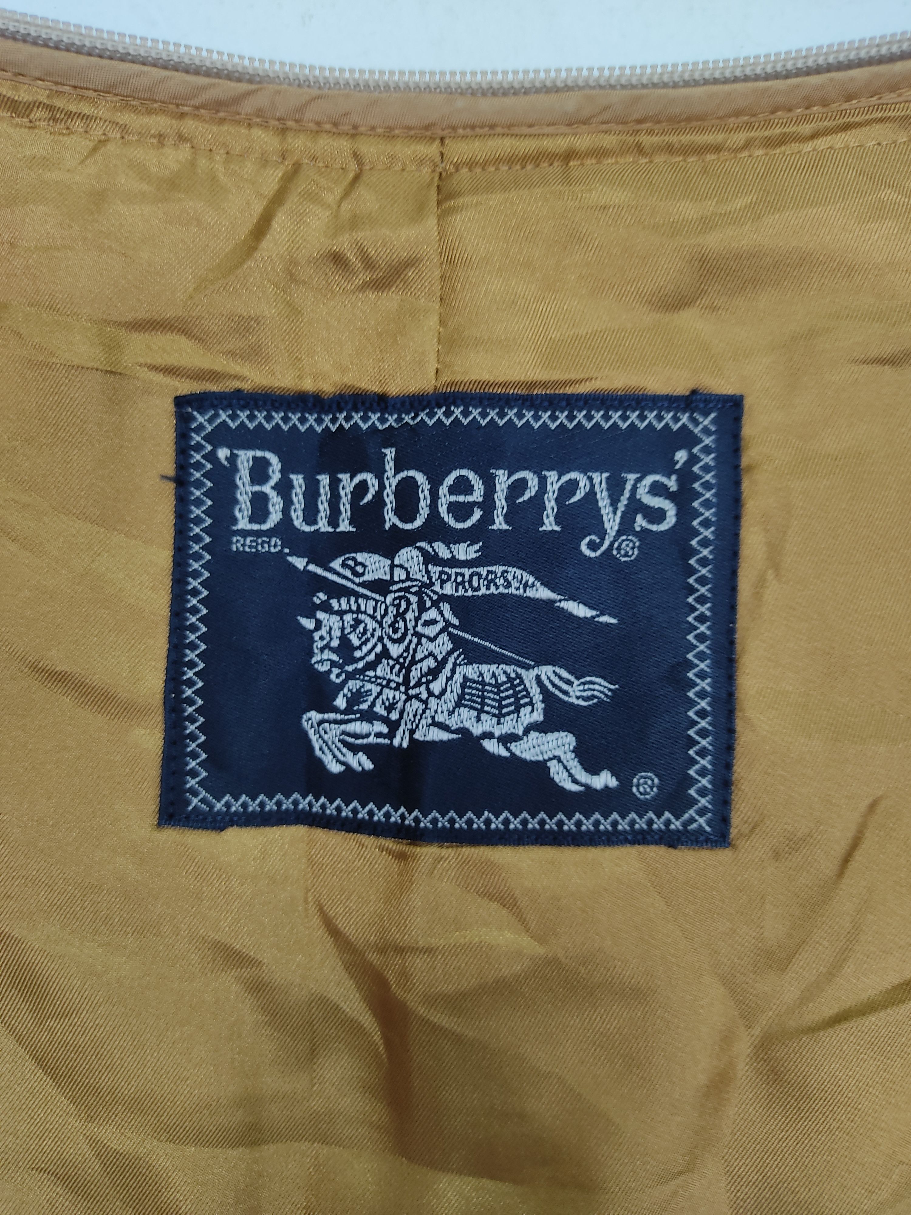 Burberry Vintage BURBERRY London Nova Check Wool Inner Jacket Size US M / EU 48-50 / 2 - 3 Thumbnail