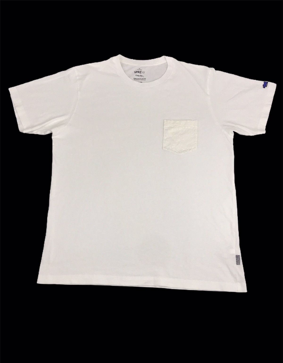Designer Keith Haring Pocket Tee Best Buddies Minimalist Art Size US L / EU 52-54 / 3 - 1 Thumbnail