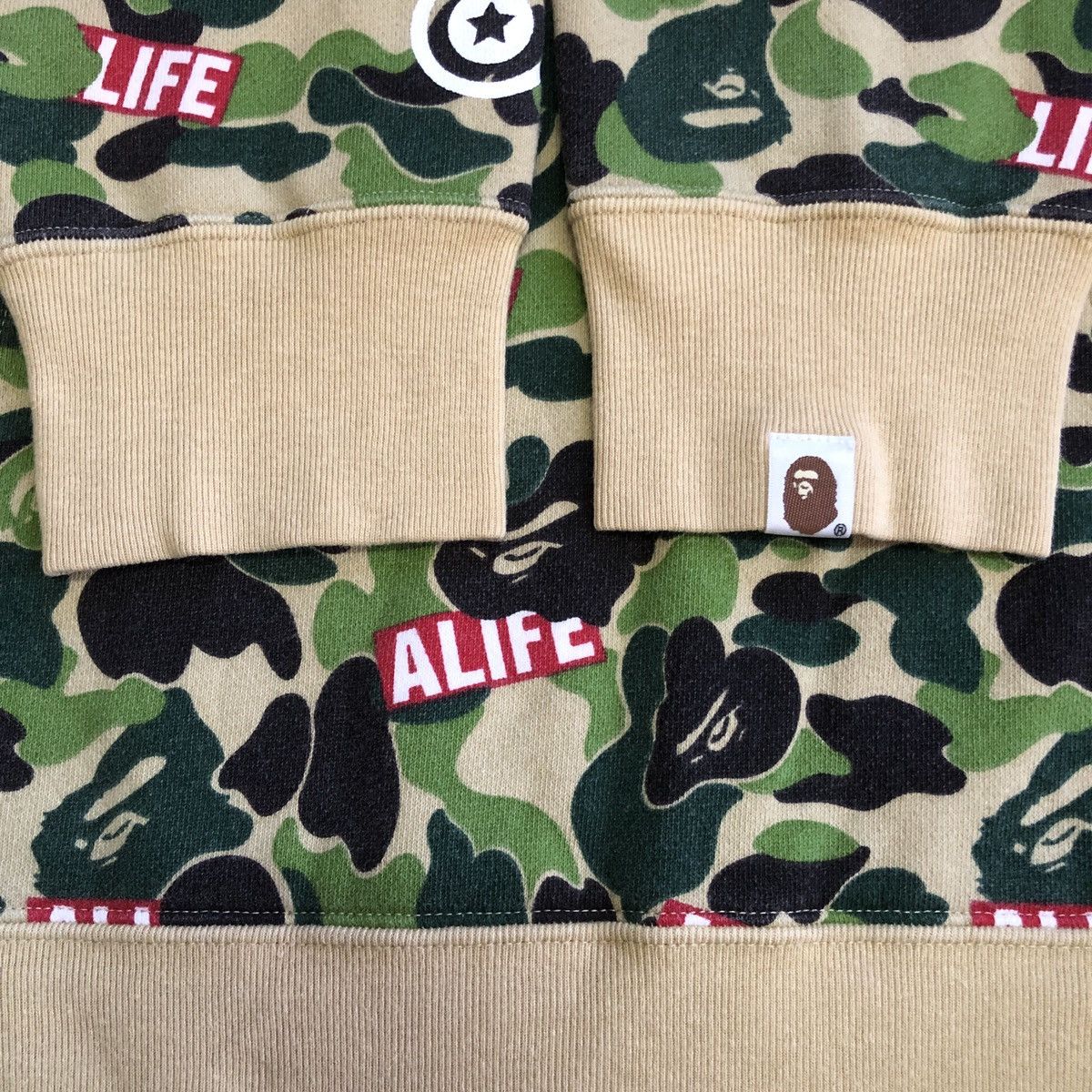 Alife BAPE x Alife ABC Camo Pullover Shark Size US M / EU 48-50 / 2 - 6 Thumbnail