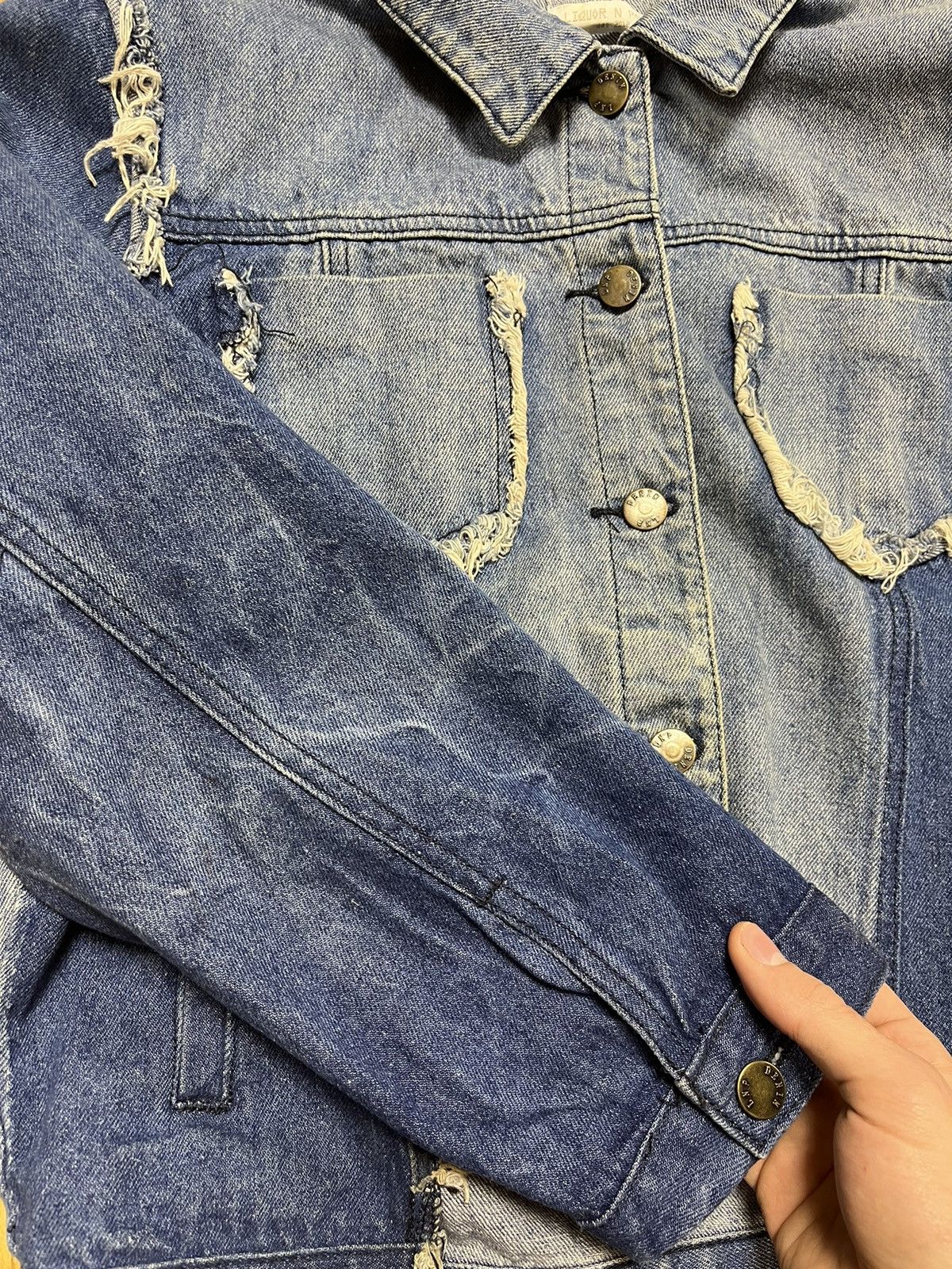 Japanese Brand × Jean × Vintage Denim Jacket Patchwork Fur Denim Japanese Size M / US 6-8 / IT 42-44 - 4 Thumbnail