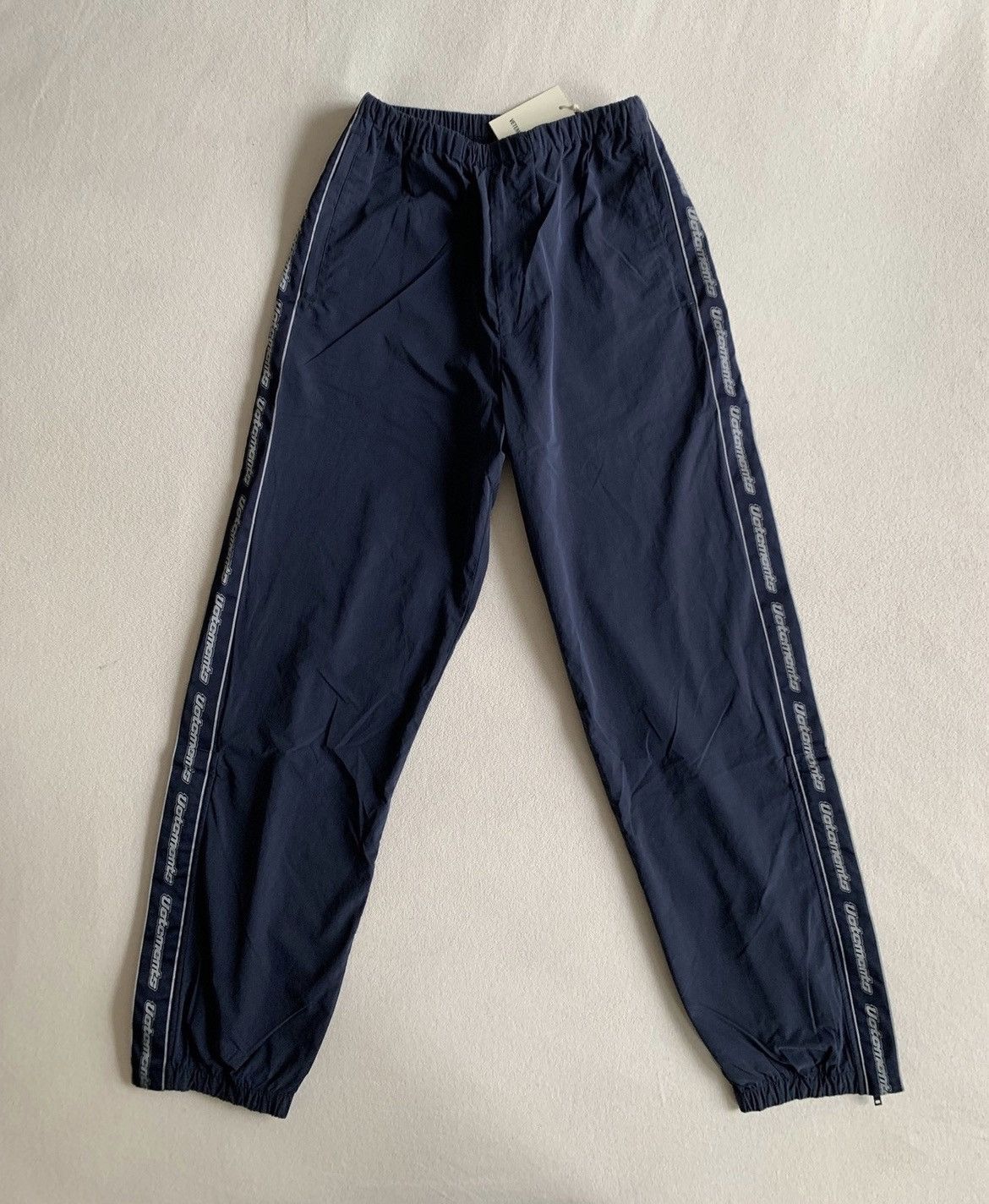 Vetements Vetments trackpants Size US 30 / EU 46 - 1 Thumbnail