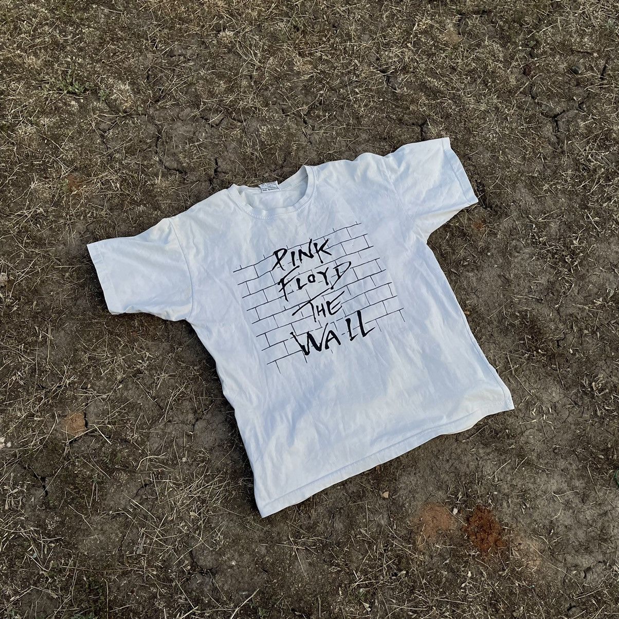 Vintage Vintage 90s Pink Floyd Graphic Tee Sun Faded Grunge Slim M Size US M / EU 48-50 / 2 - 5 Thumbnail