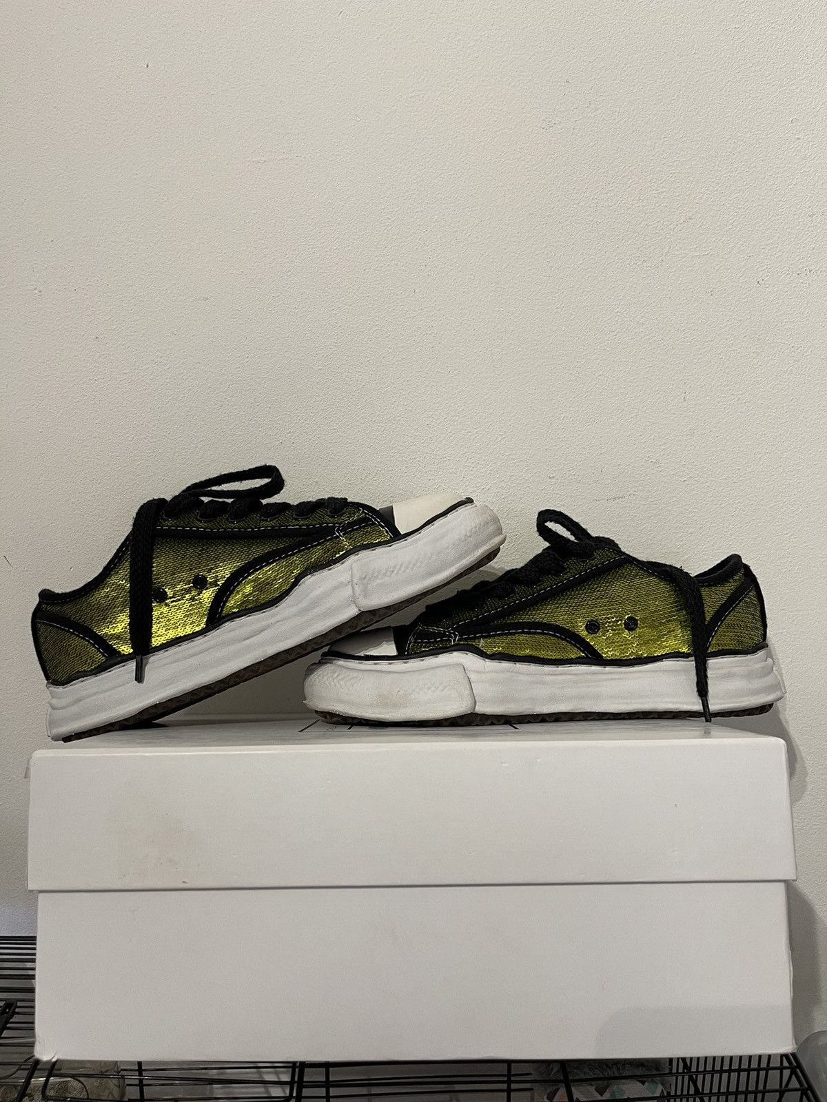 Maison MIHARA YASUHIRO Maison Mihara Yasuhiro Sequin Lime OG Sole Sneakers Size US 8.5 / EU 41-42 - 5 Thumbnail