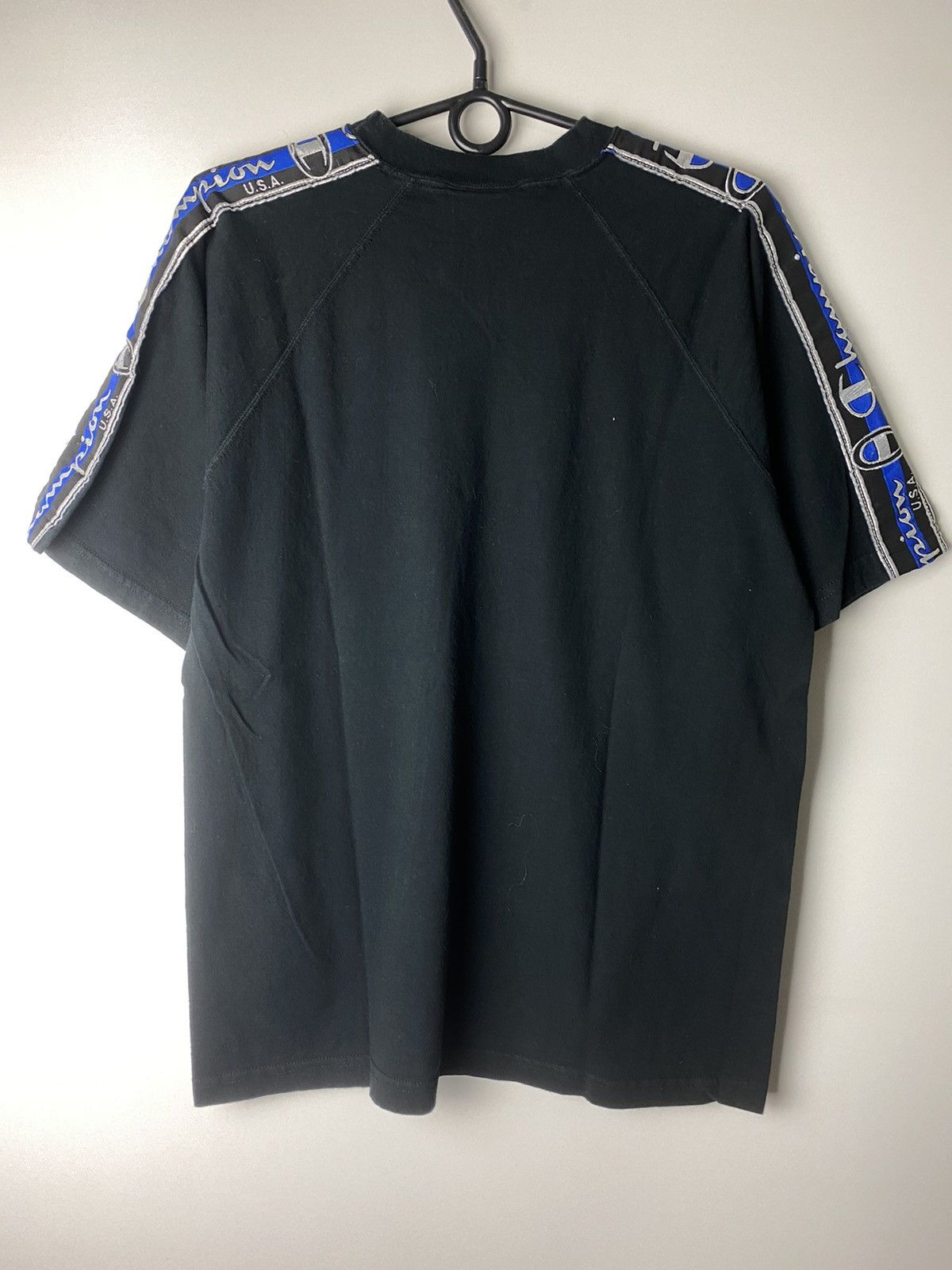 Champion Champion vintage t-shirts size M Size US M / EU 48-50 / 2 - 2 Thumbnail