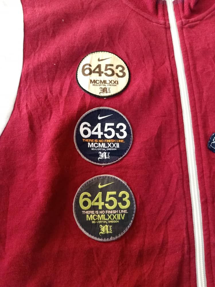 Nike × Vintage VINTAGE NIKE OREGON SWEATER ZIPPER LOT OF PATCHES Size US L / EU 52-54 / 3 - 14 Thumbnail
