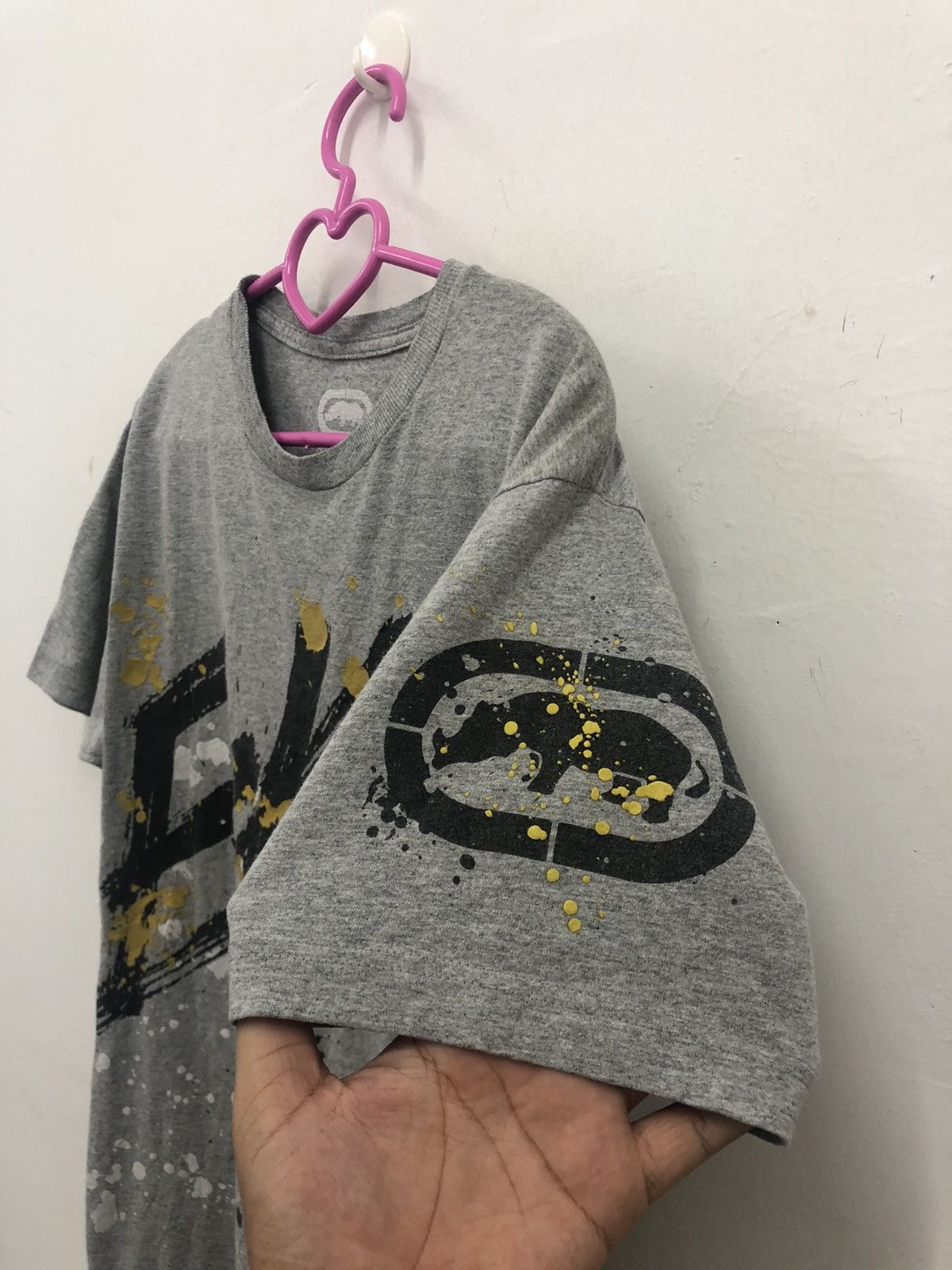 Ecko Unltd. Rare ECKO UNLTD Spell Out Big Logo Paint Splatter Style Tee Size US M / EU 48-50 / 2 - 3 Thumbnail