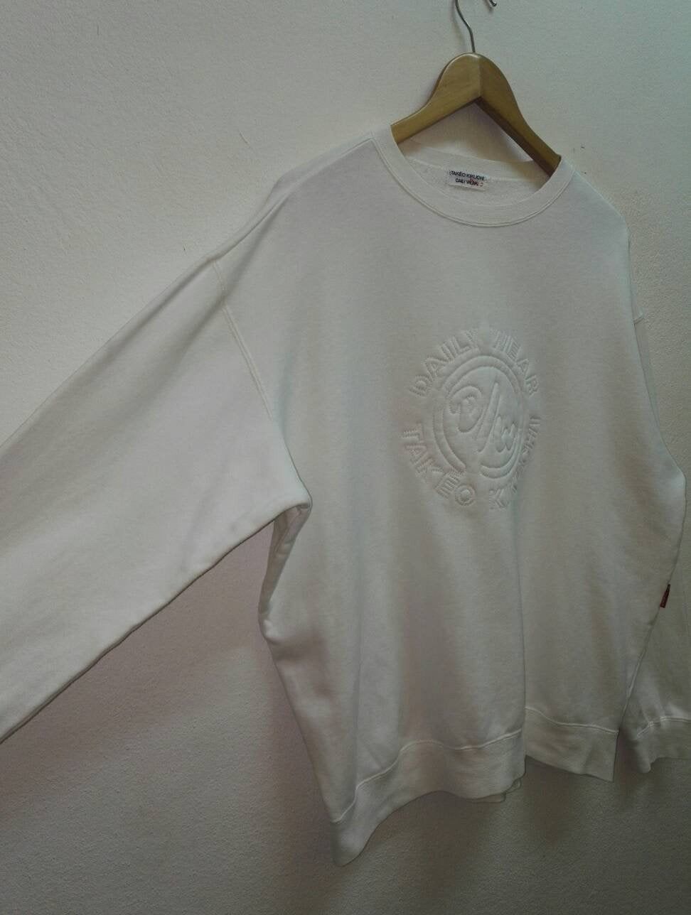 Japanese Brand Takeo Kikuchi Daily Wear Big Logo White Color Made in Japan Size US XL / EU 56 / 4 - 2 Thumbnail