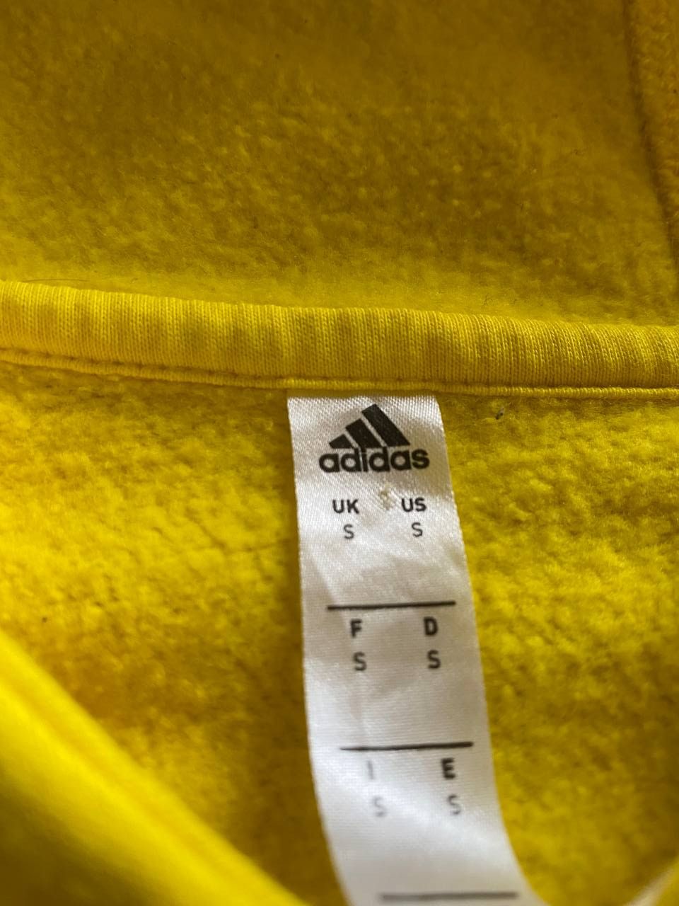 Adidas Adidas Yellow Essential Logo Hoodie Pullover Size US S / EU 44-46 / 1 - 3 Thumbnail