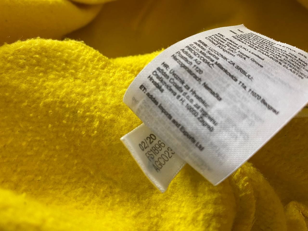 Adidas Adidas Yellow Essential Logo Hoodie Pullover Size US S / EU 44-46 / 1 - 4 Thumbnail